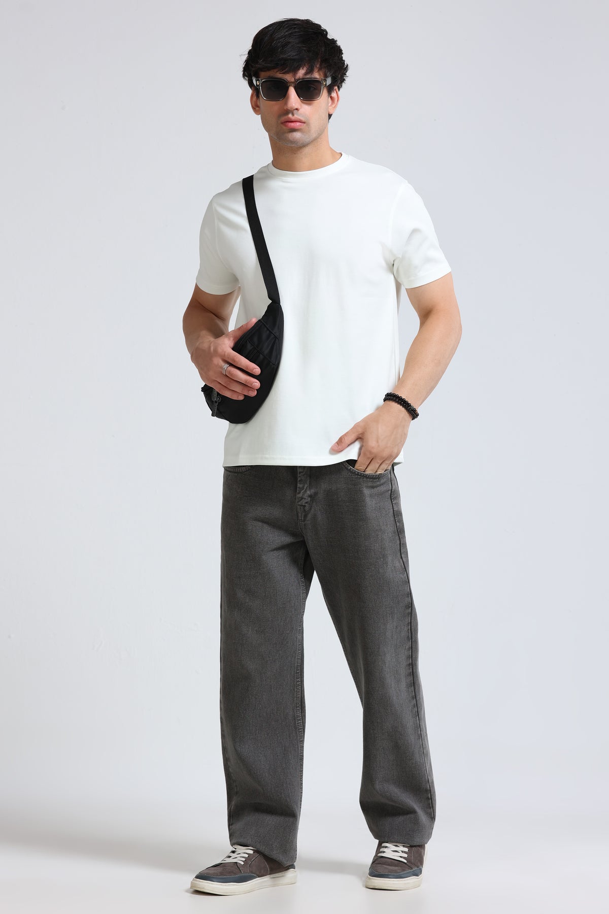 Men's Colour Changing Regular Fit T-Shirt Off White