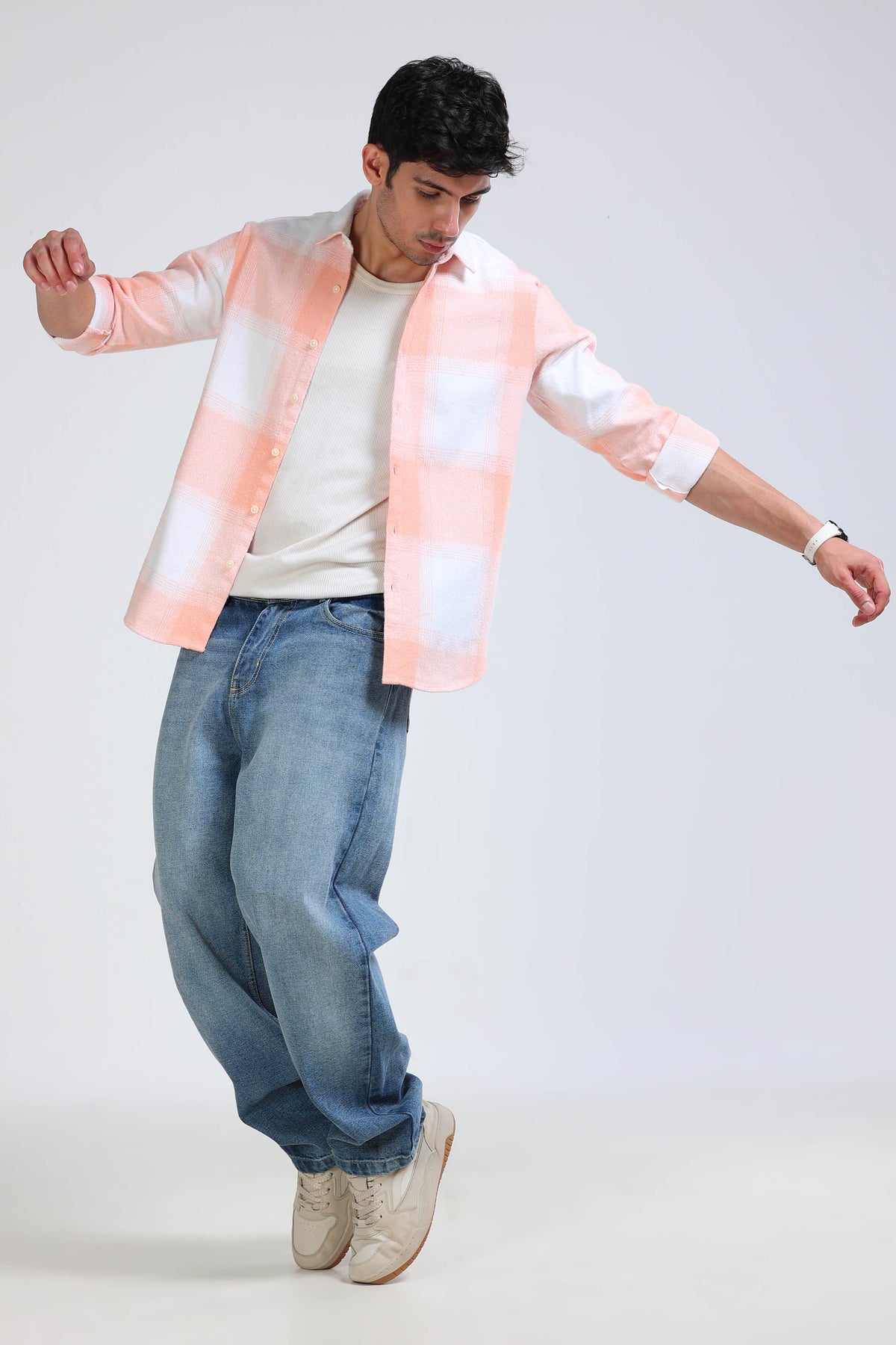 Brushing Checks Flannel Shirt Peach White