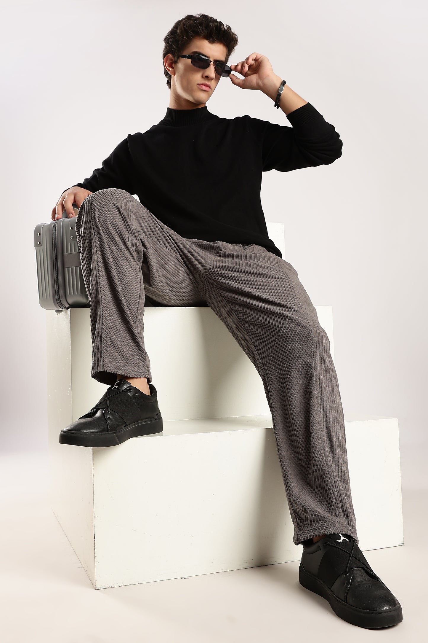 Textured Loose Fit Drawcord Trousers Grey