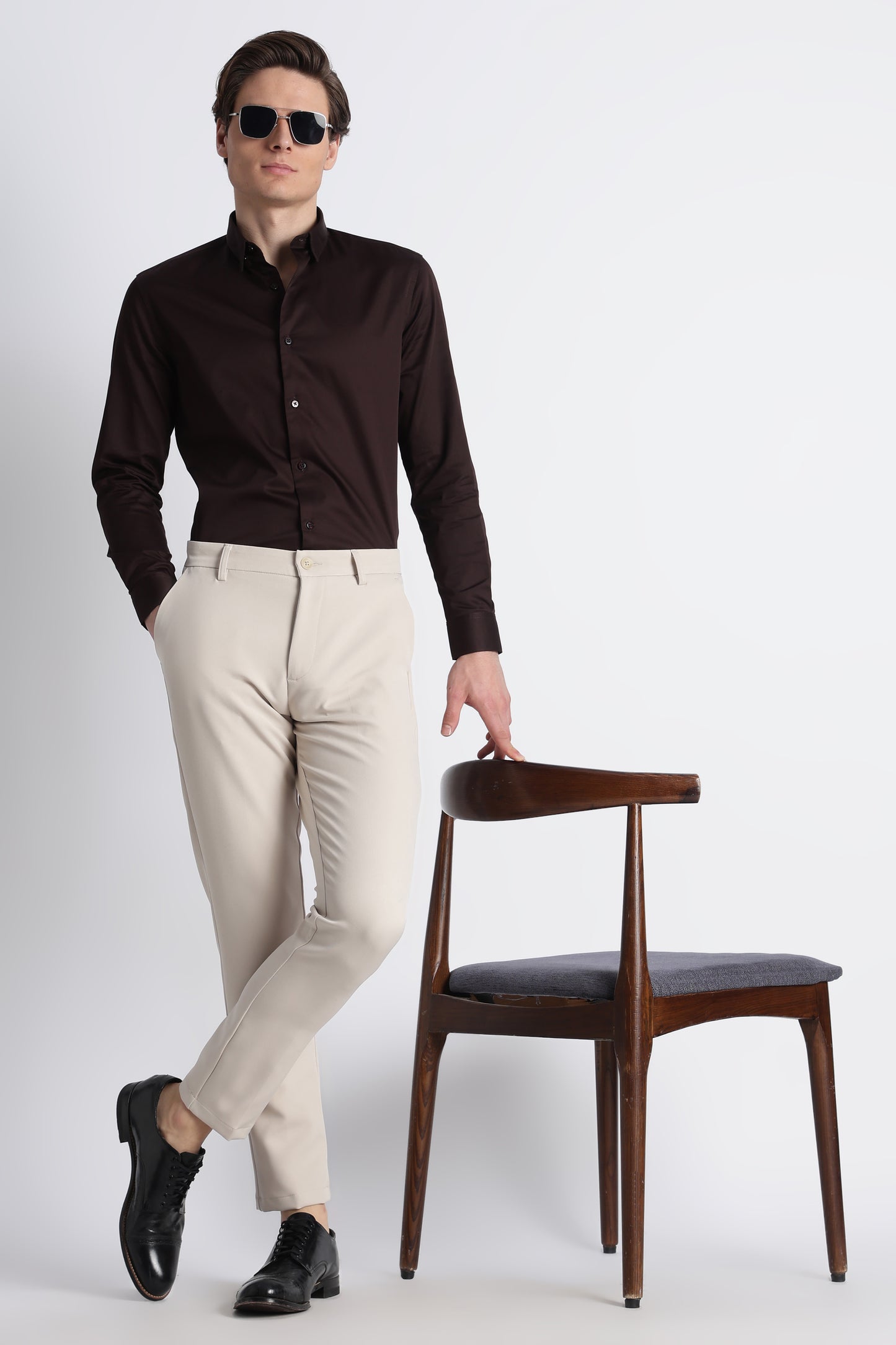 Modern Casual Trousers Cream