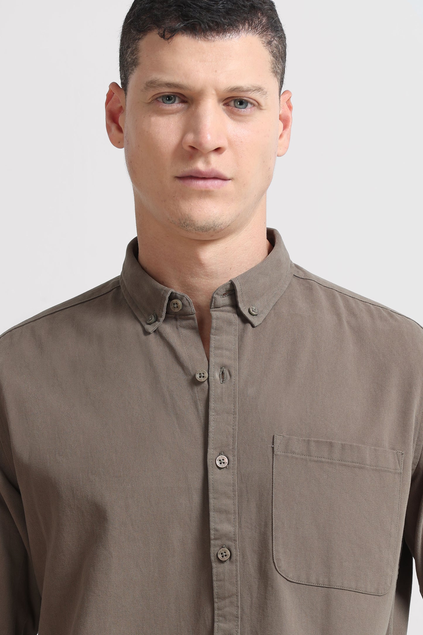 Everyday Essential Solid Shirt Olive