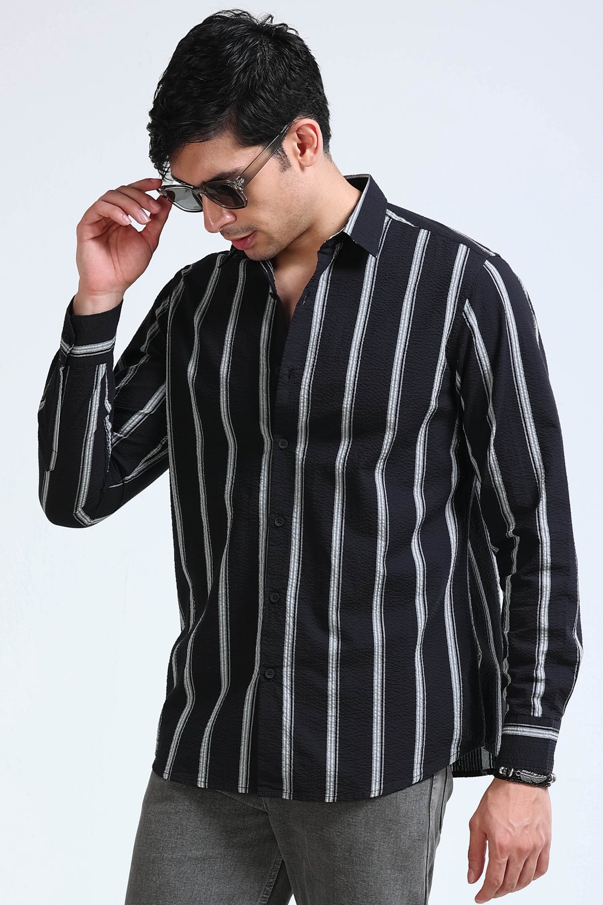 Men's Seersucker Striped Shirt Black Grey
