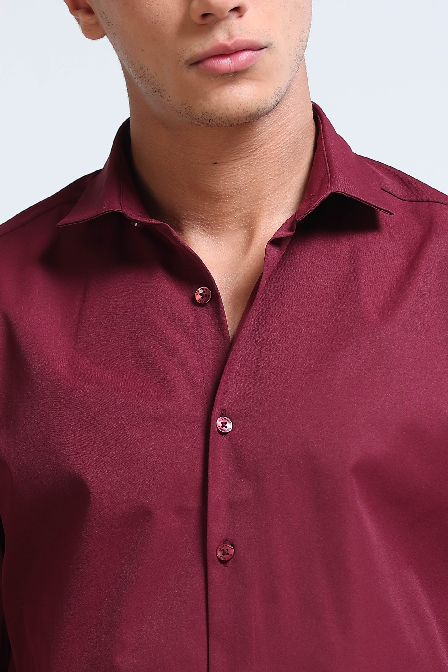 Men's Slim Fit Casual Solid Shirt Maroon