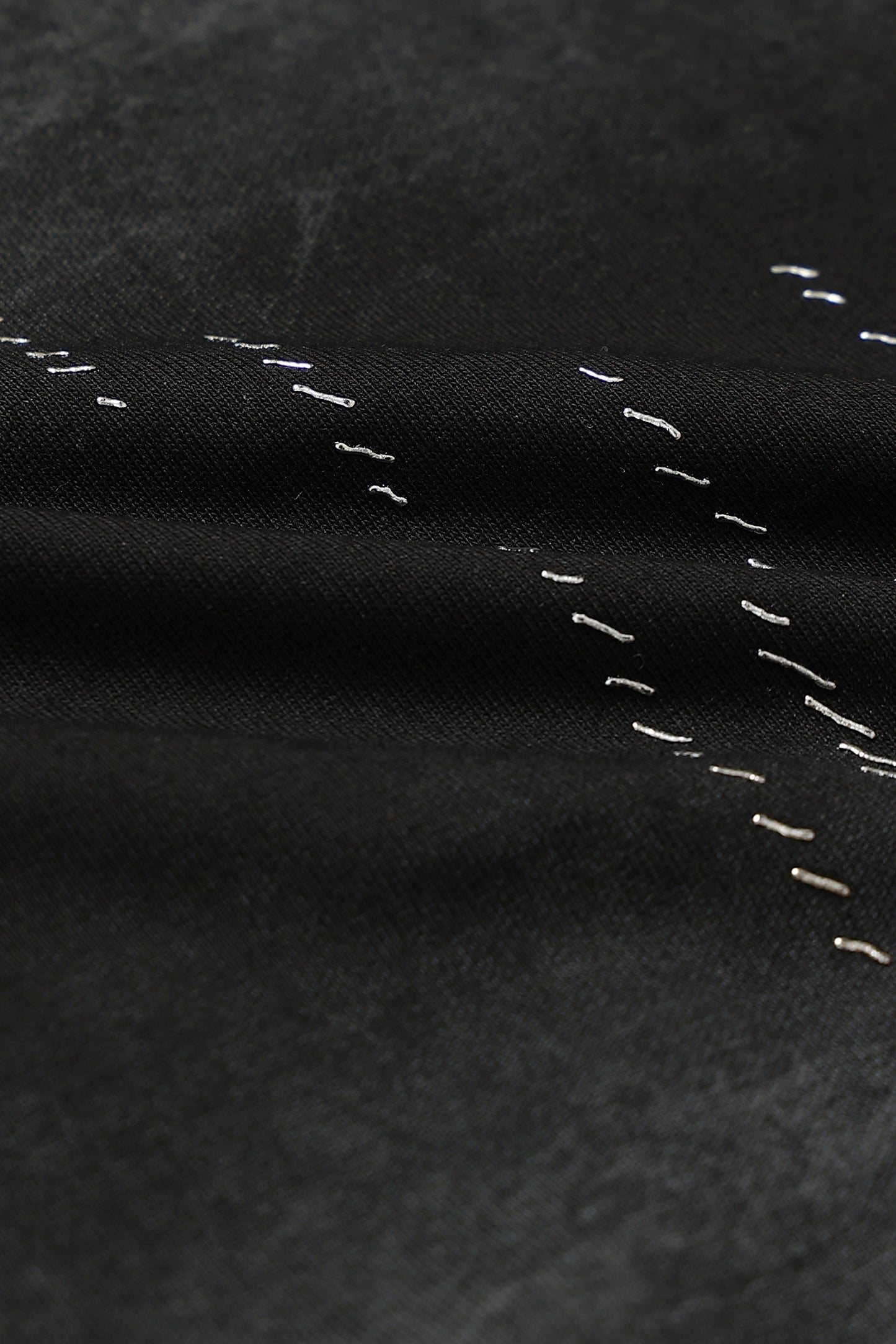 Minimal Textured Crew Neck Black T-Shirt