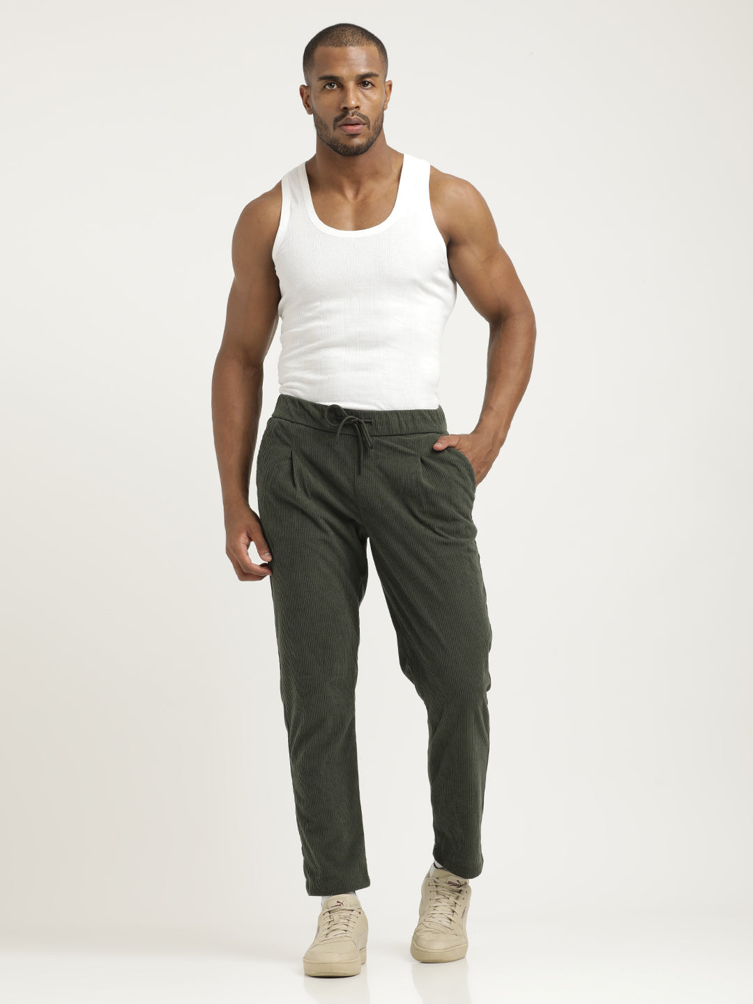 Comfort Fit Corduroy Trousers with Multhi Pockets Green