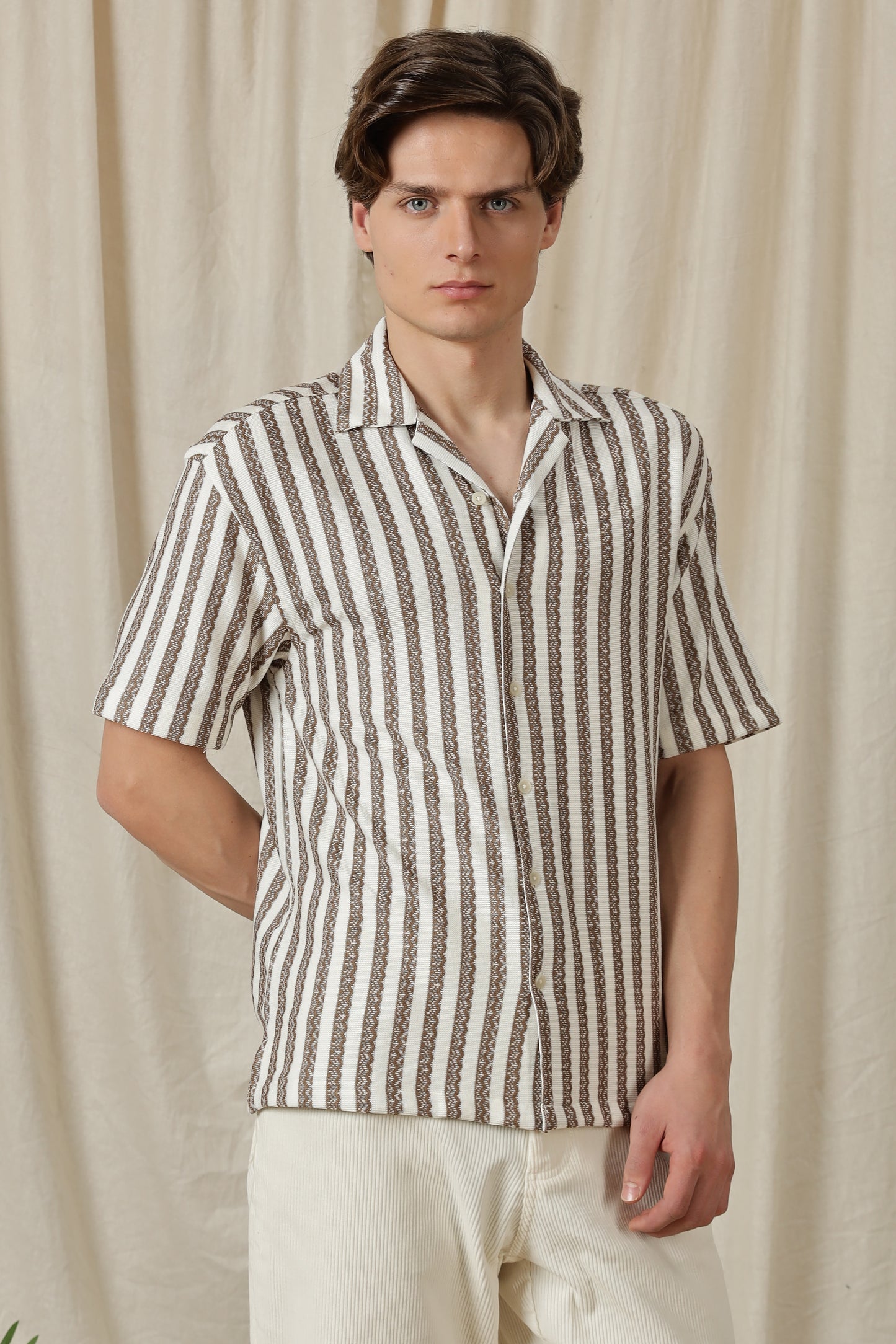 Loose Fit Textured Casual Shirt Brown