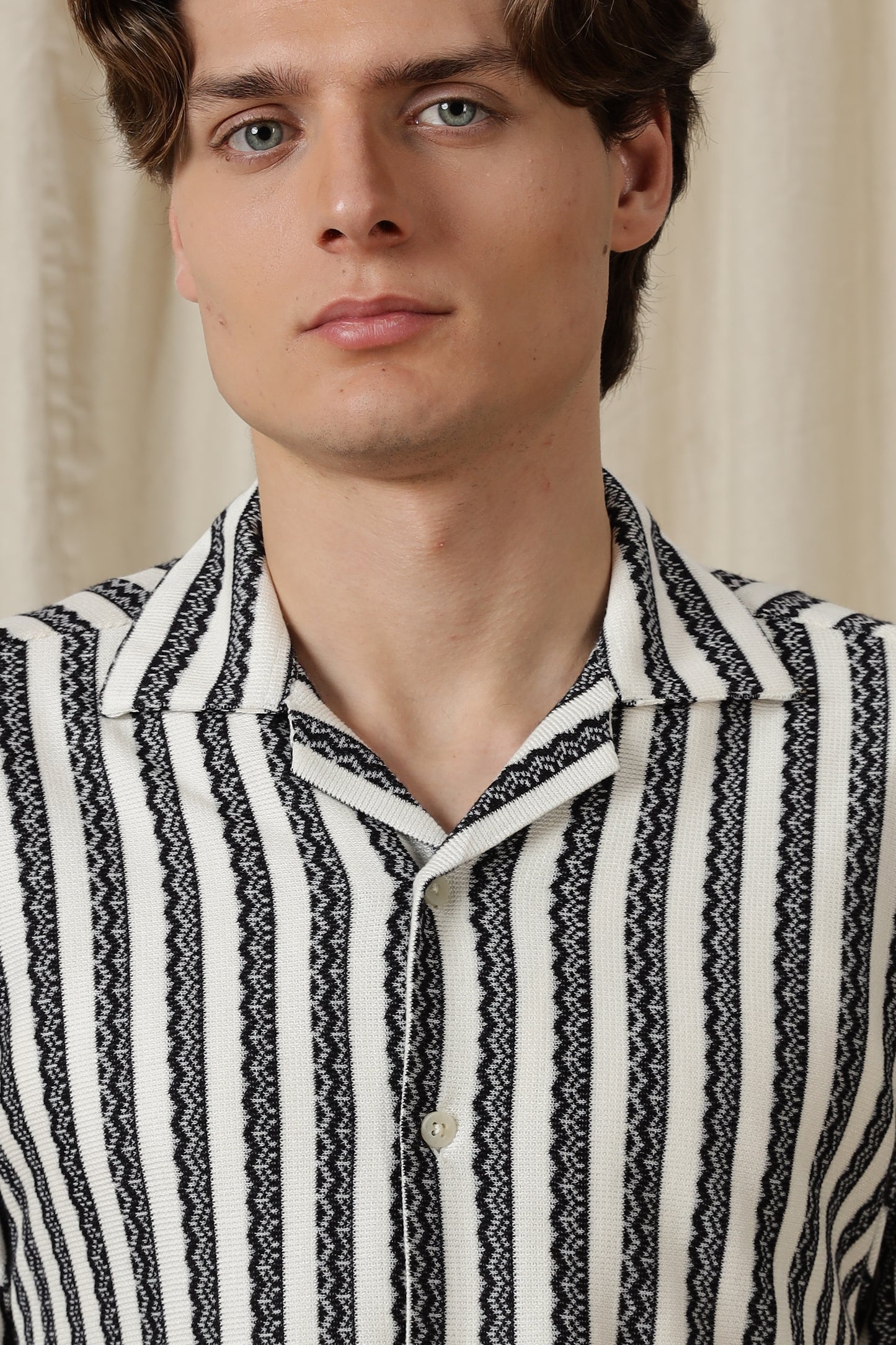 Loose Fit Textured Casual Shirt Black