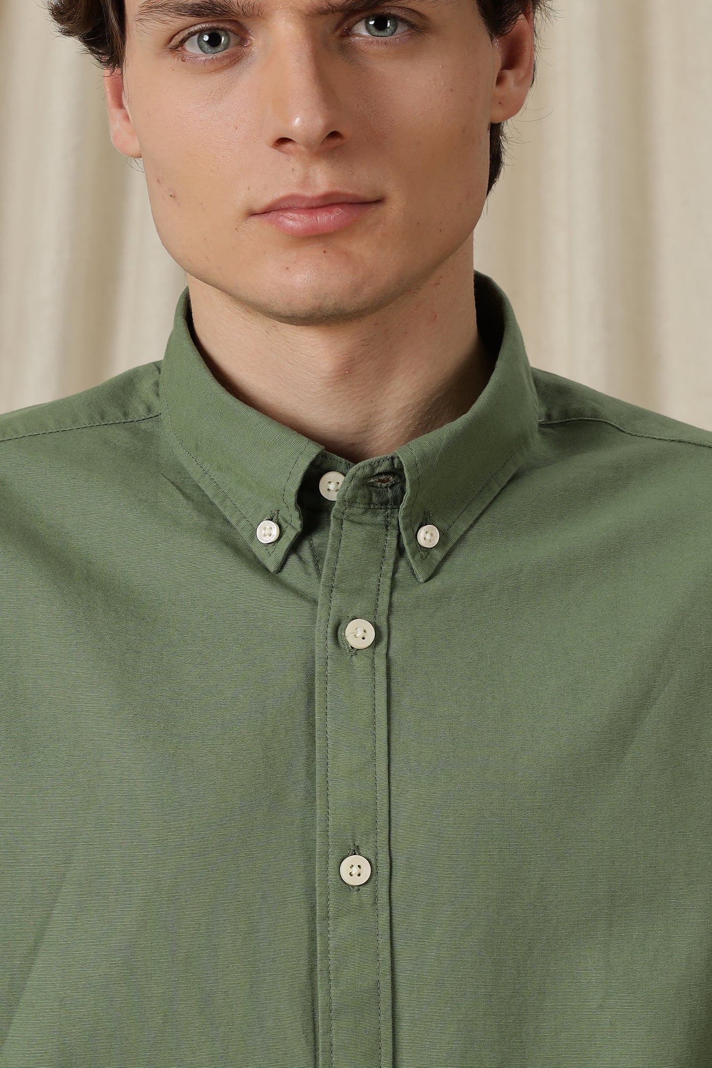 Classic Button-Down Solid Casual Shirt Green