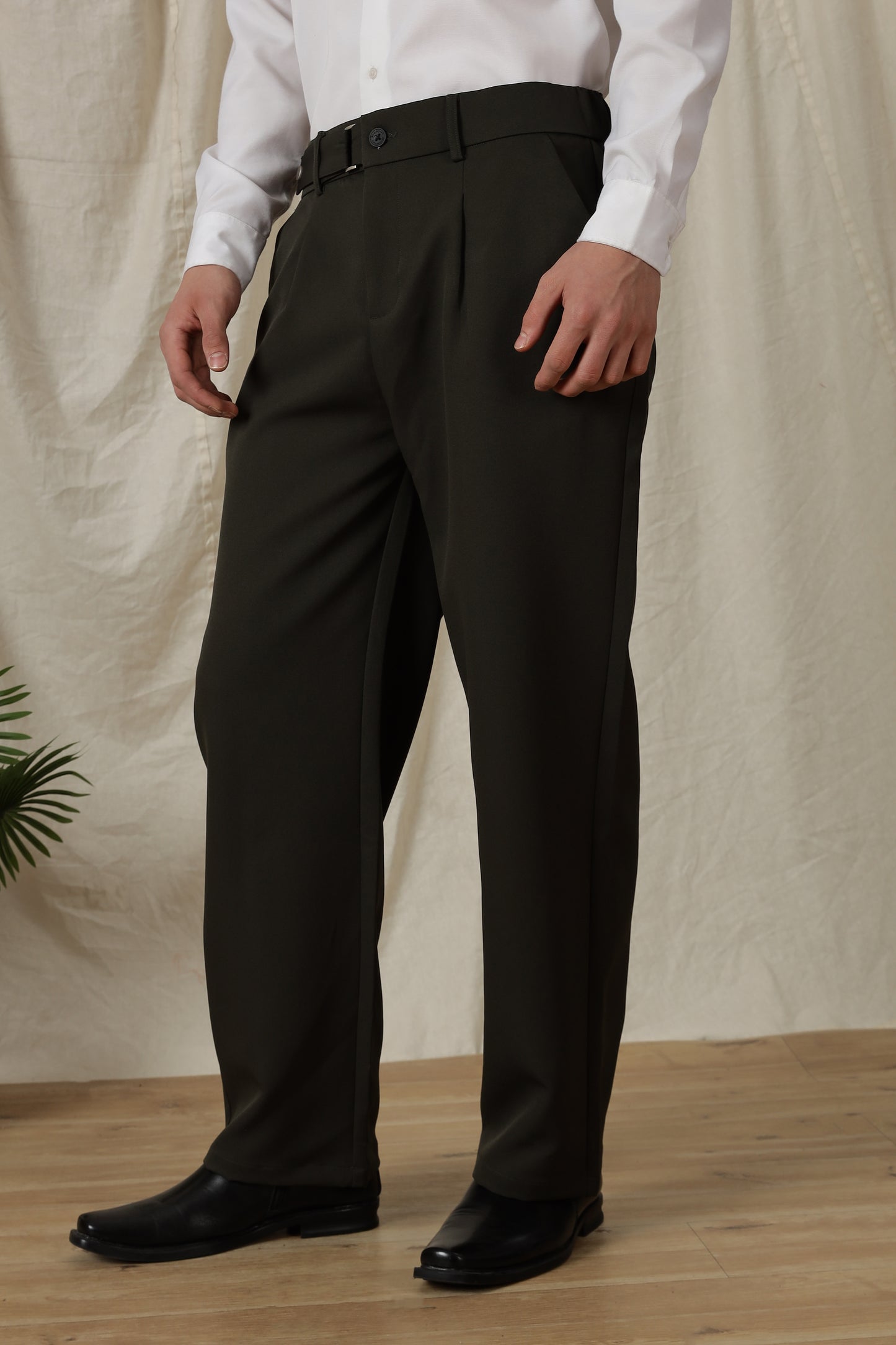 Loose Fit Trousers with Adjustable Waist Green