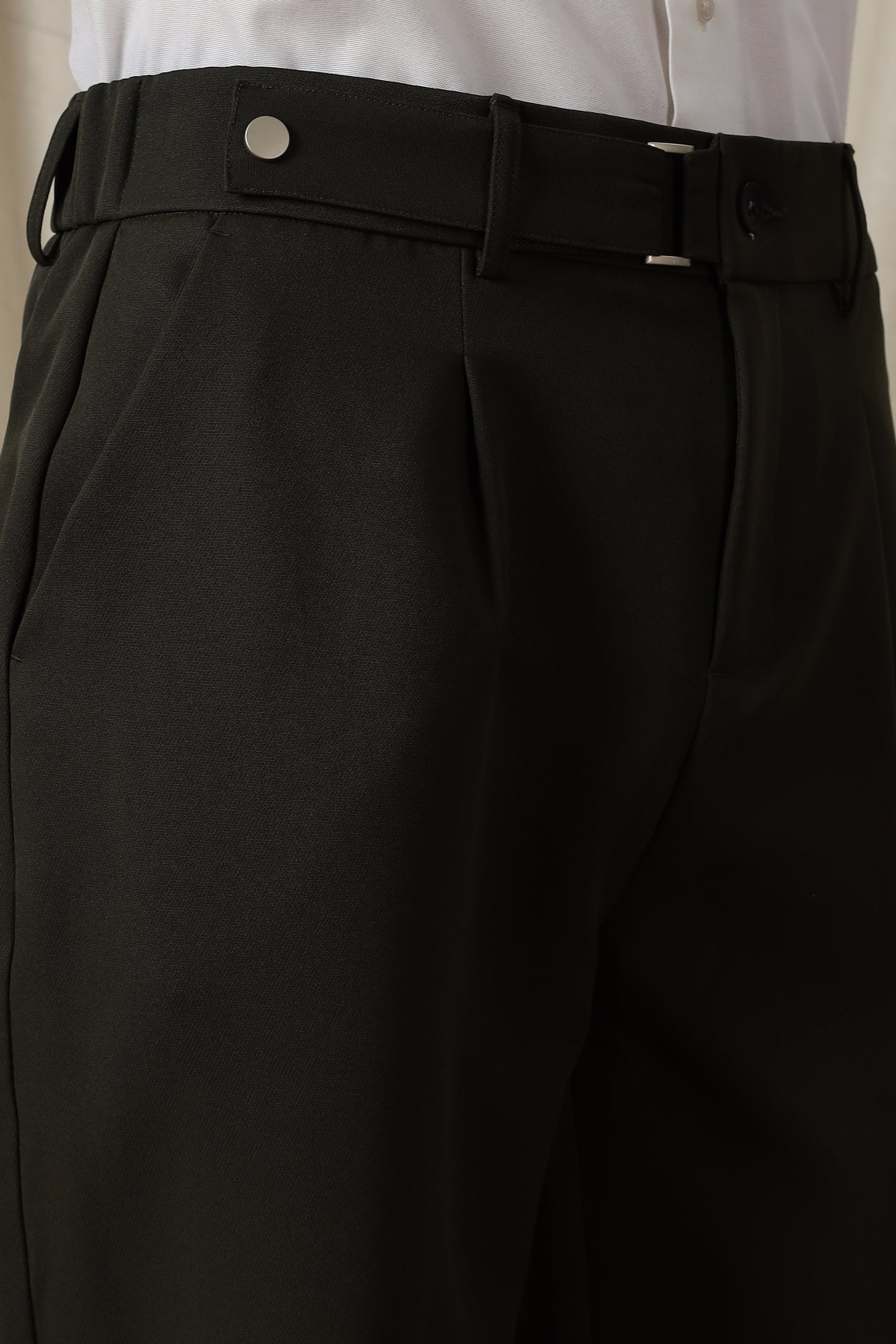 Loose Fit Trousers with Adjustable Waist Green