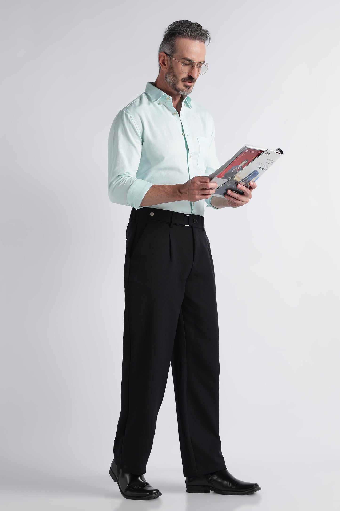 Light Green Solid Shirt - Slim Fit Casual