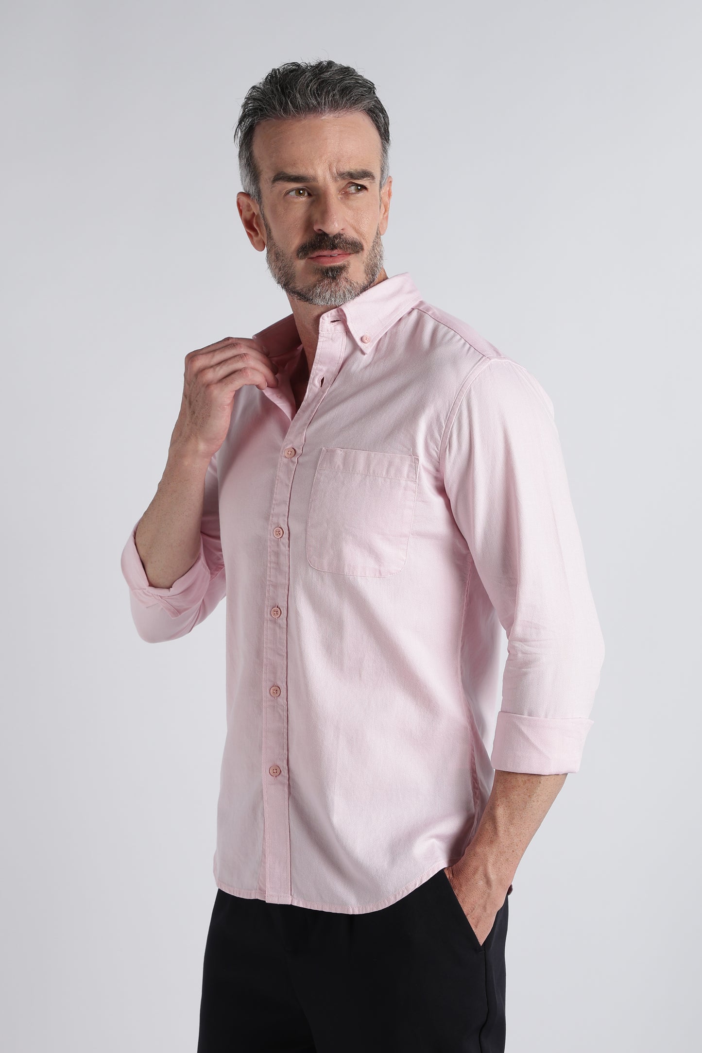 Light Pink Solid Shirt - Slim Fit Casual