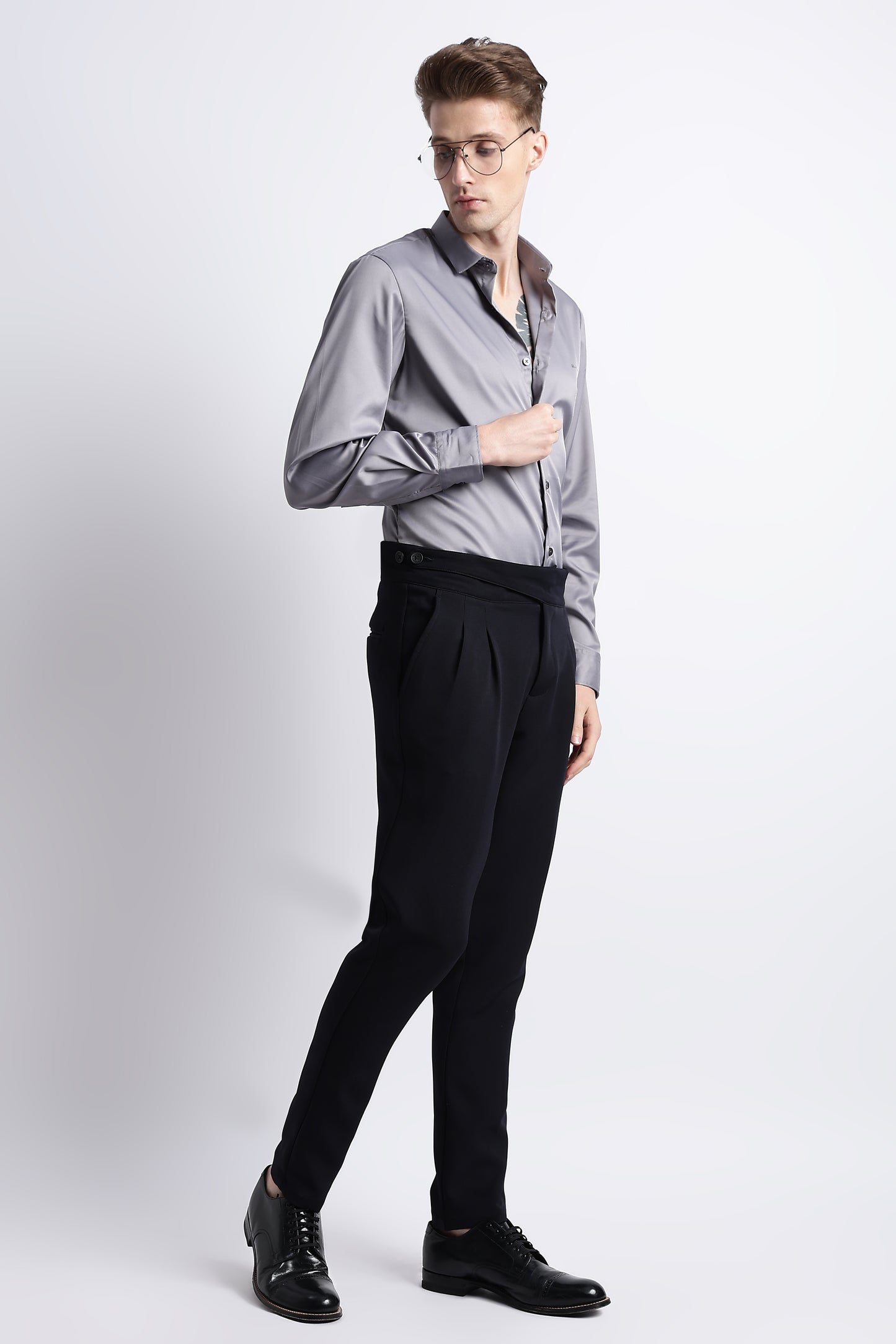 The Modern Gurkha Trousers Navy