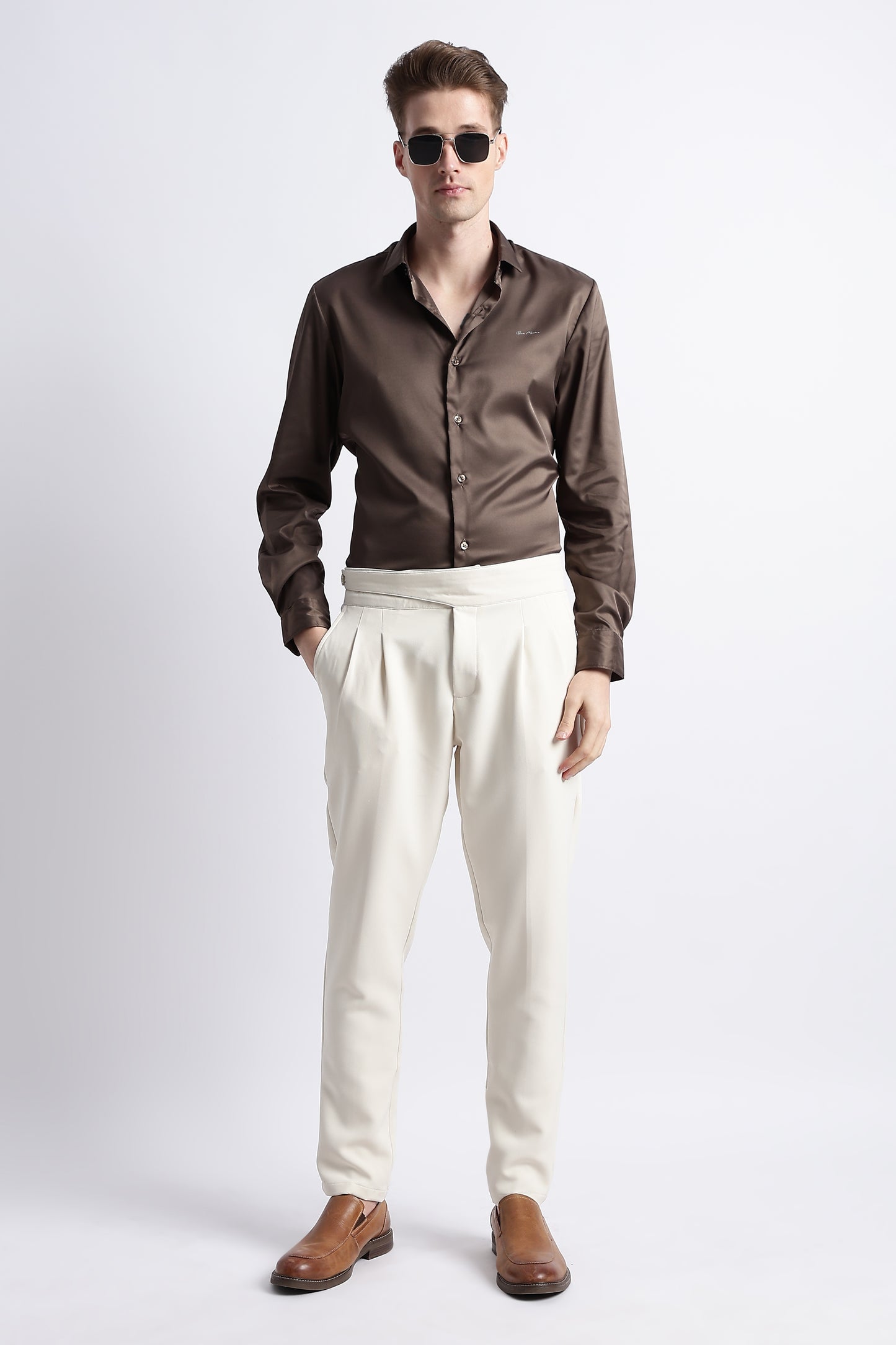 The Modern Gurkha Trousers Off White