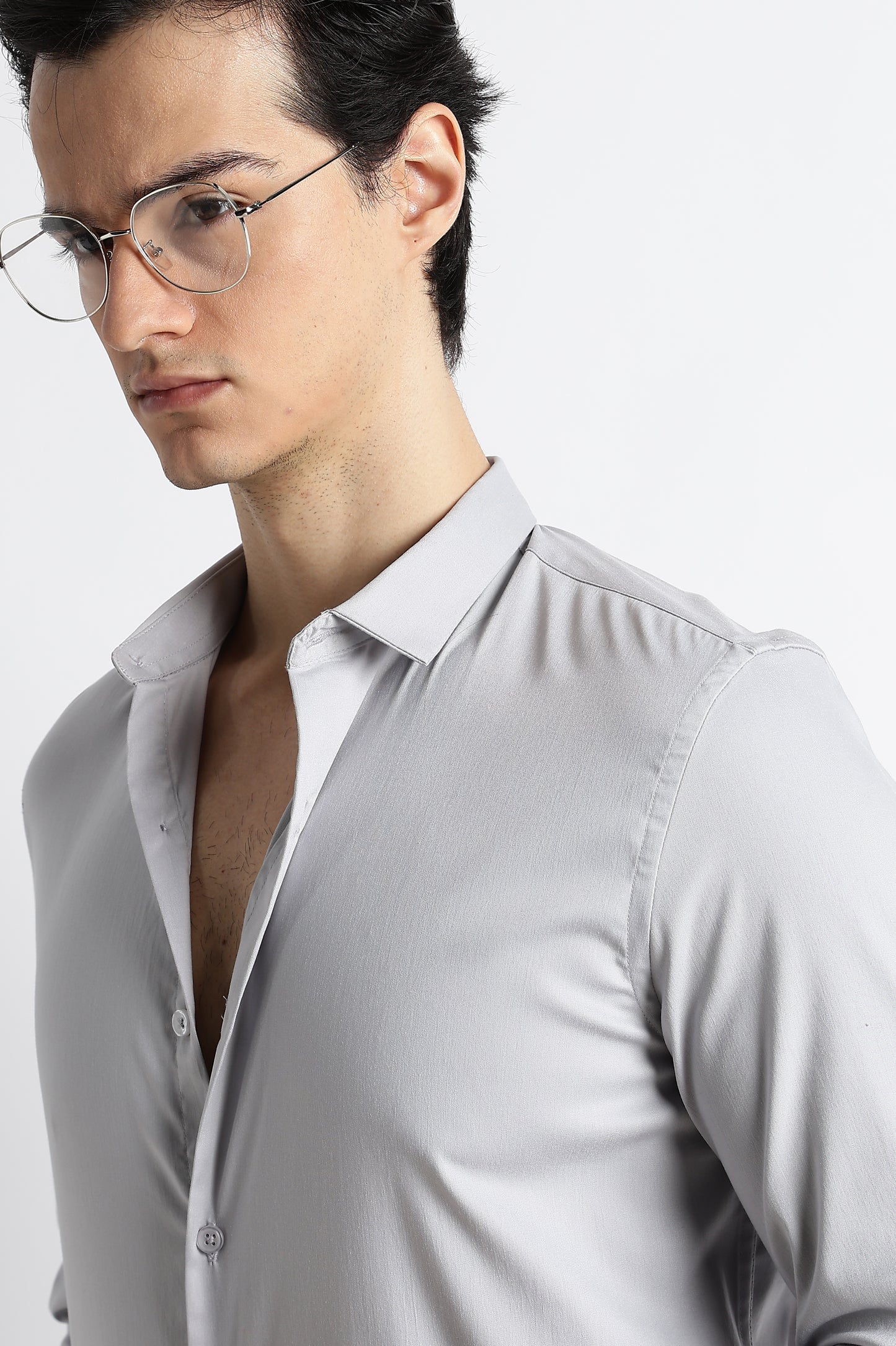 The Modern Essential Poly-Lycra Shirt Lt Grey