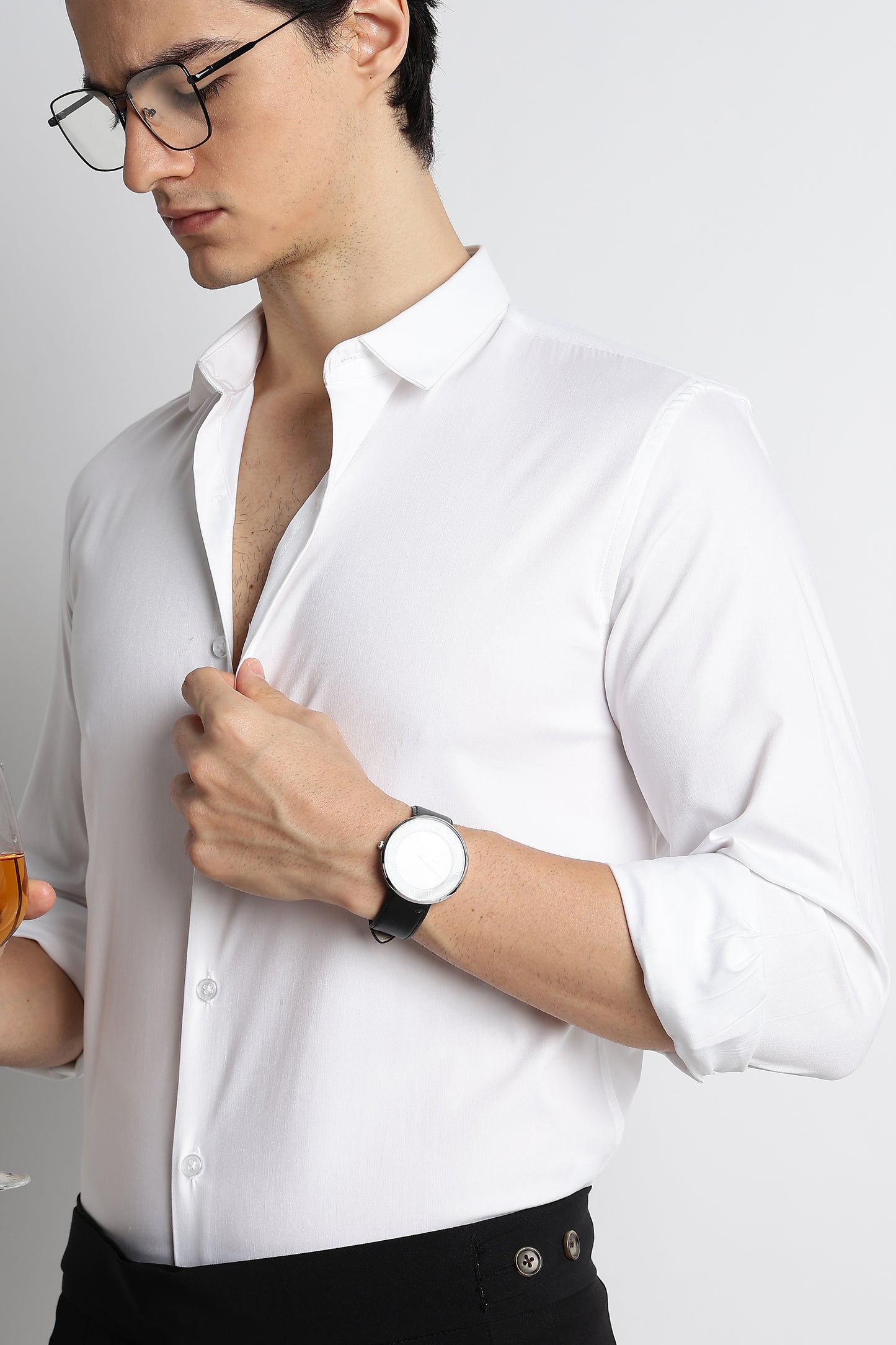 The Modern Essential Poly-Lycra Shirt Slate White