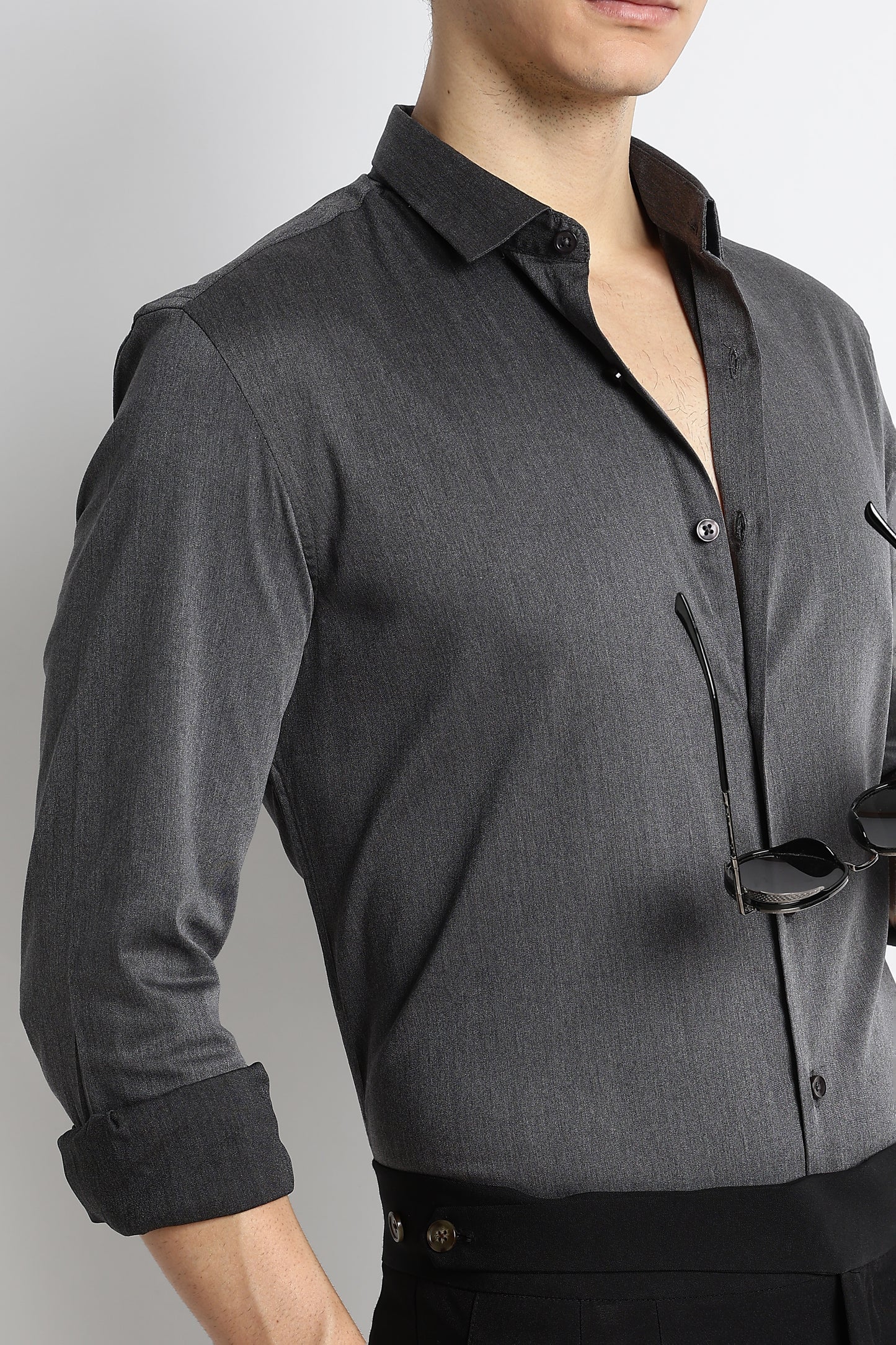 The Modern Essential Poly-Lycra Shirt Charcoal