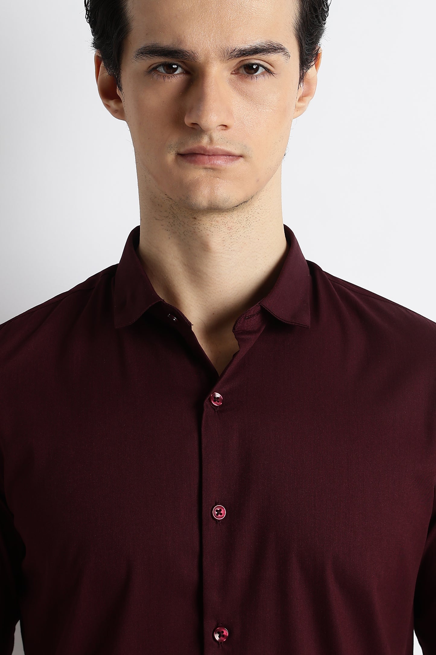 The Modern Essential Poly-Lycra Shirt Maroon