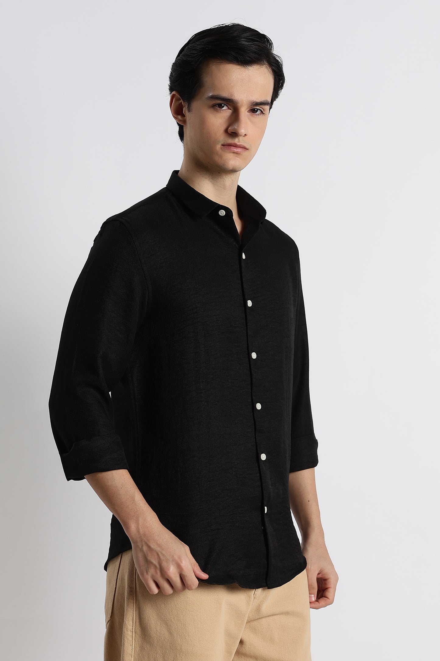 The Minimalist Linen-Blend Shirt Black