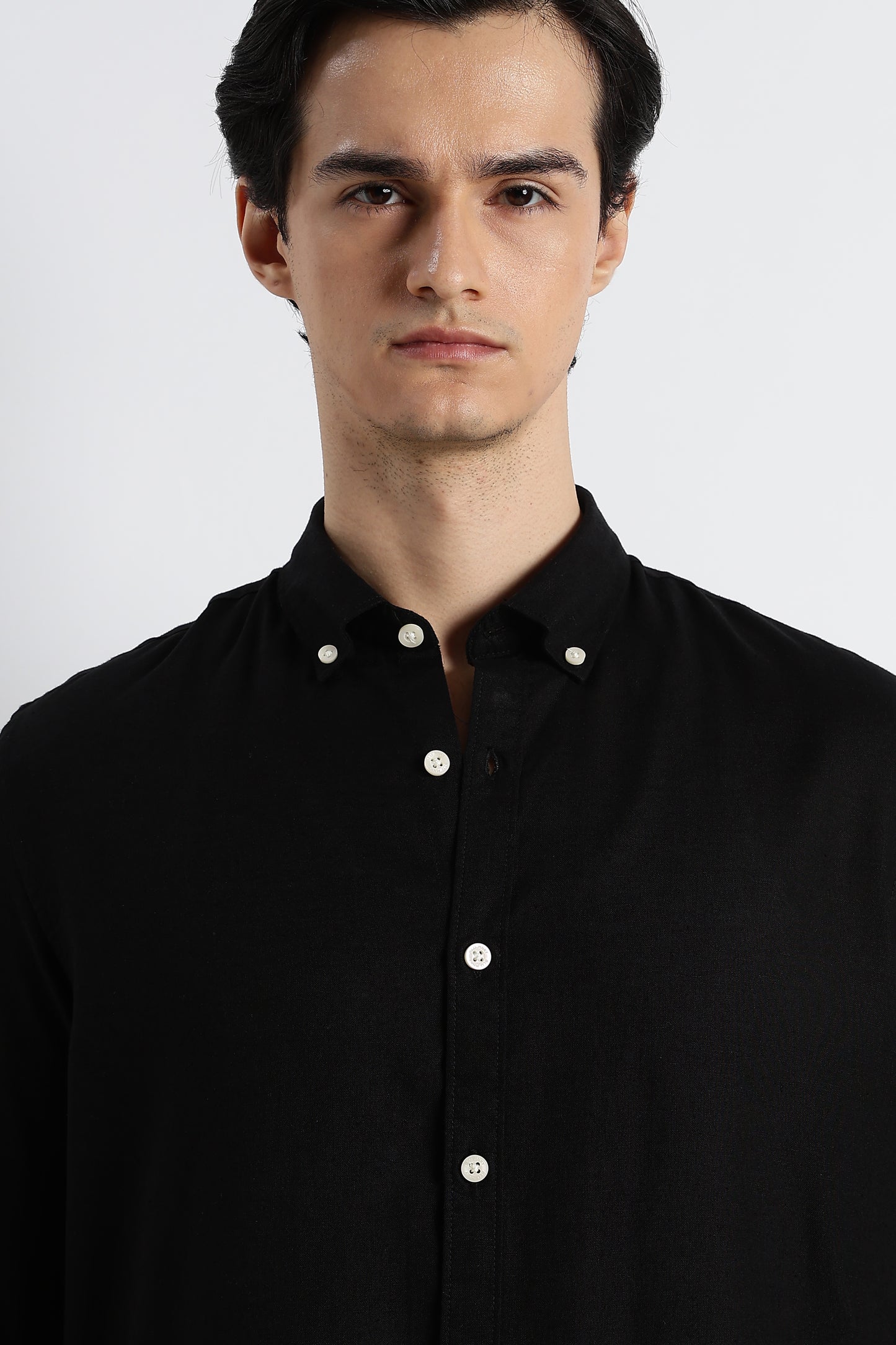 Minimal Cotton-Linen Shirt Black