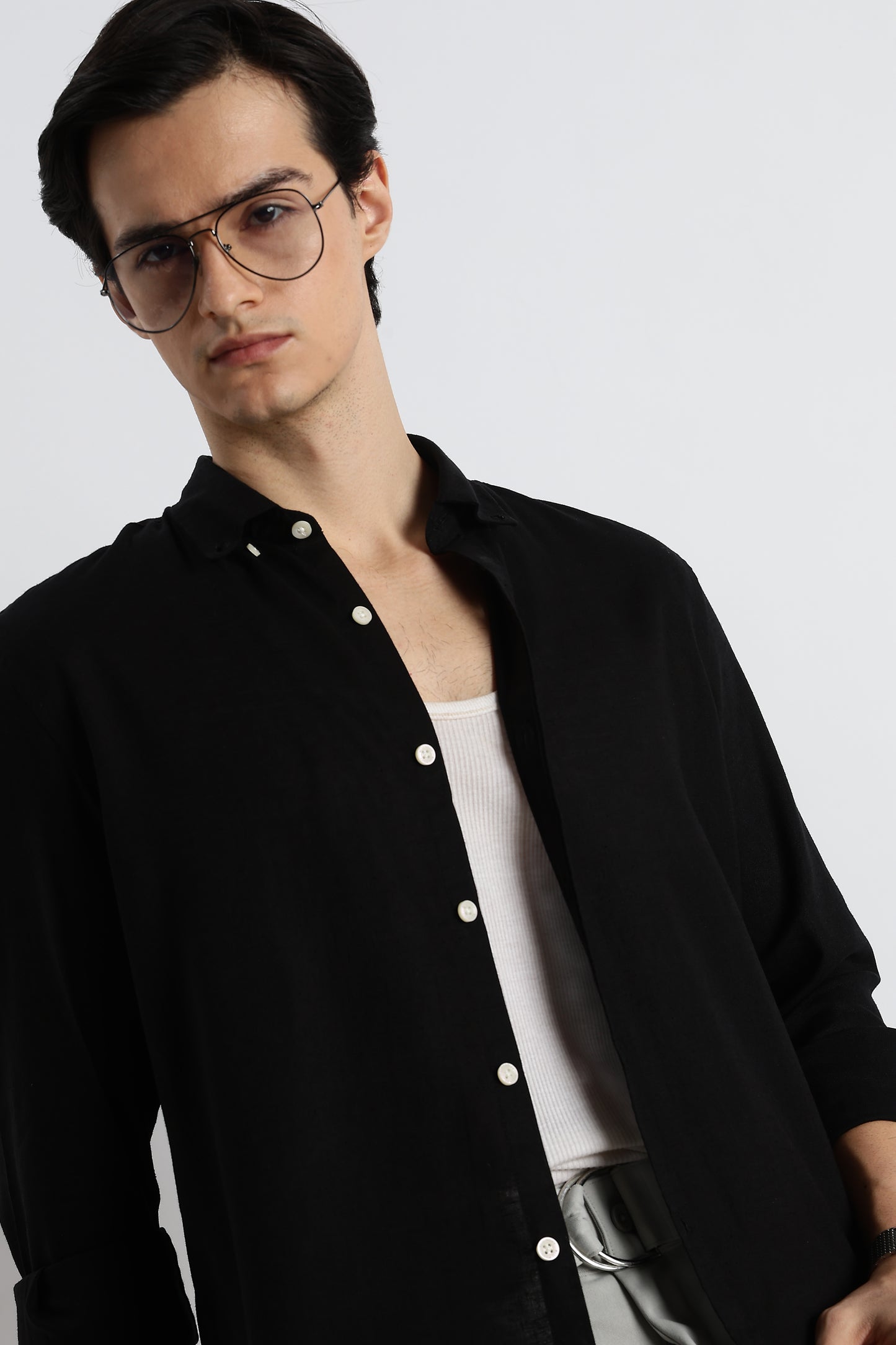 Minimal Cotton-Linen Shirt Black