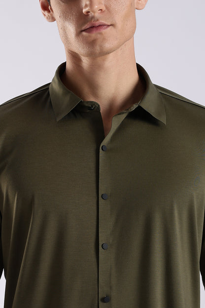 Knitted Tencel Stichless Finish Shirt Olive