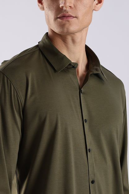 Knitted Tencel Stichless Finish Shirt Olive