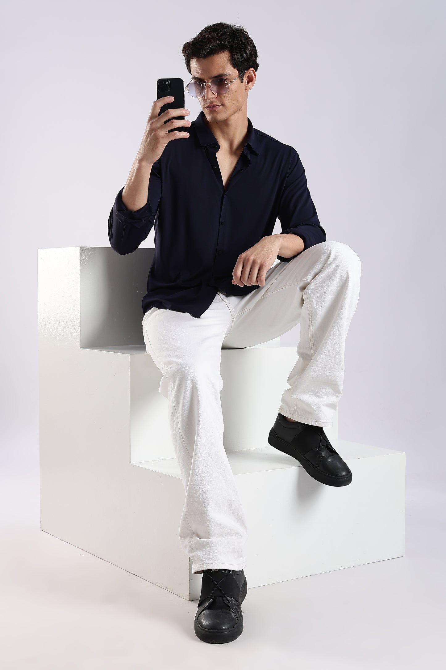 Knitted Tencel Stichless Finish Shirt Navy