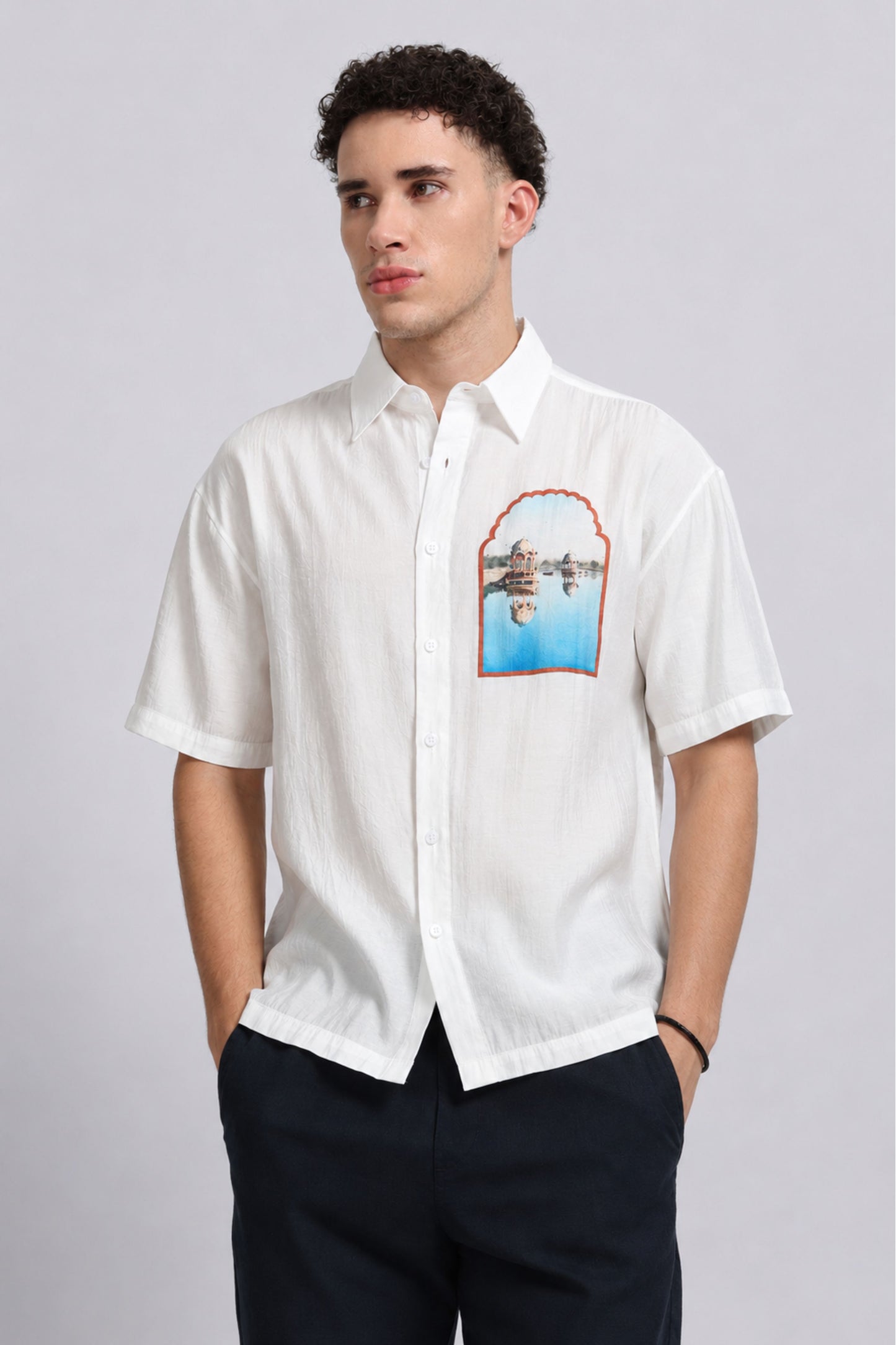 "Arched View" Oversized Print Shirt
