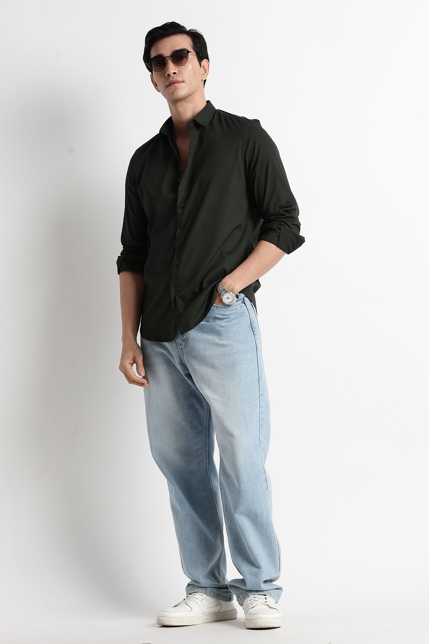 The Modern Essential Poly-Lycra Shirt Olive