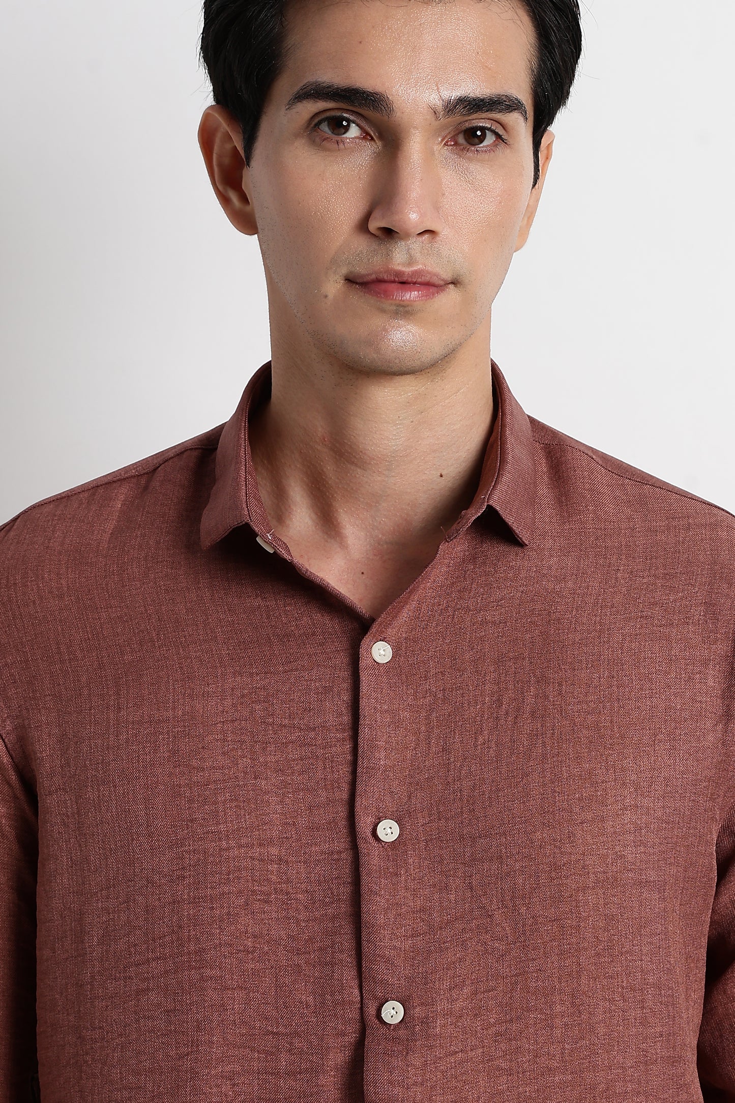 The Minimalist Linen-Blend Shirt Brown