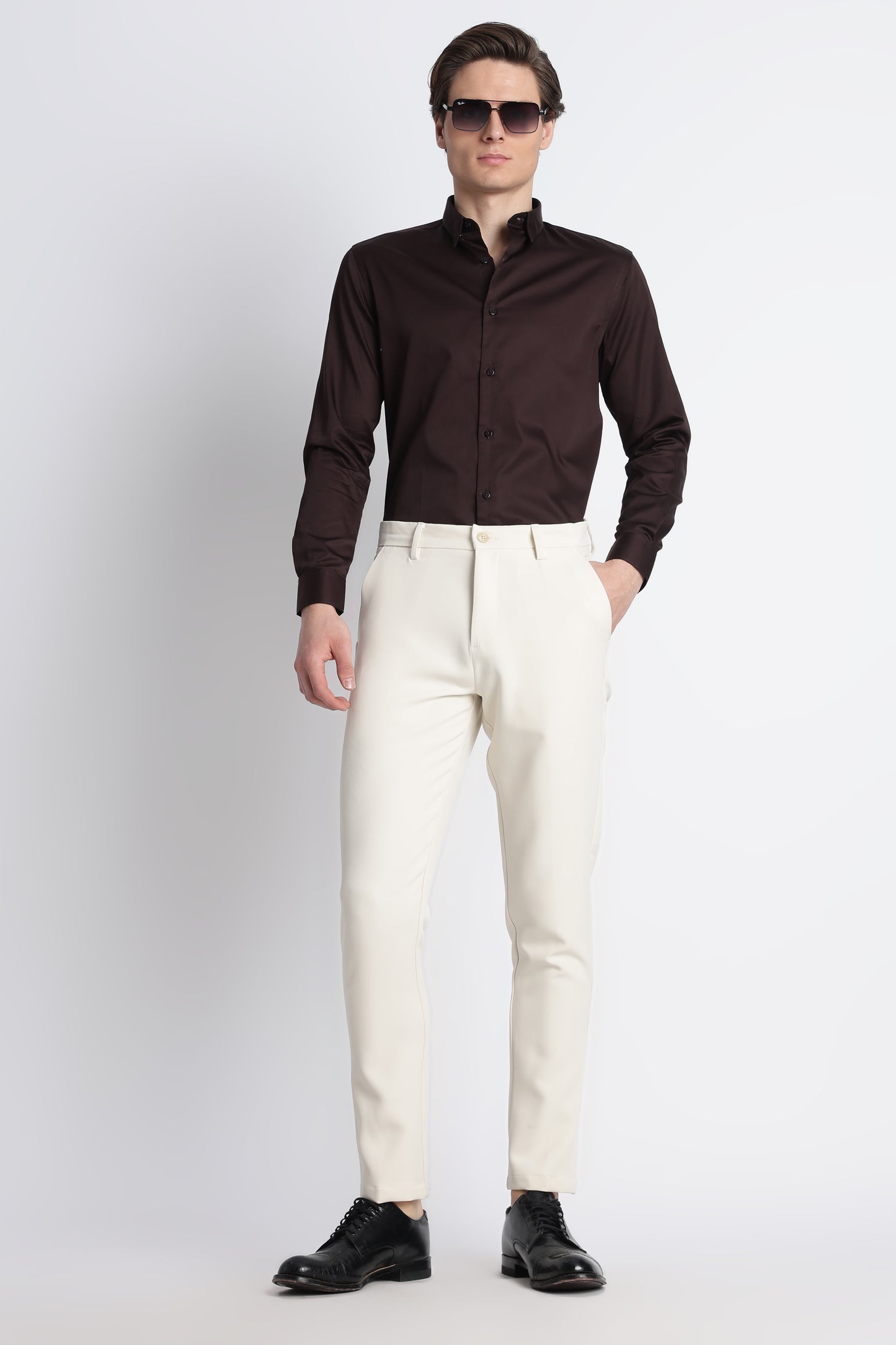 Modern Casual Trousers Off White