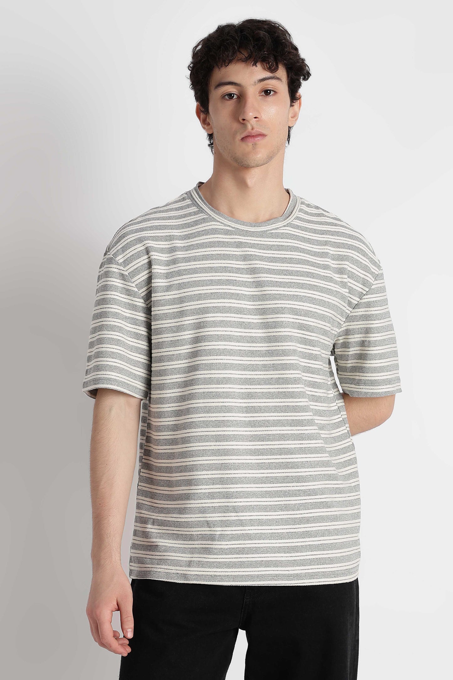 Comfortable Casual Wear T-shirt Grey