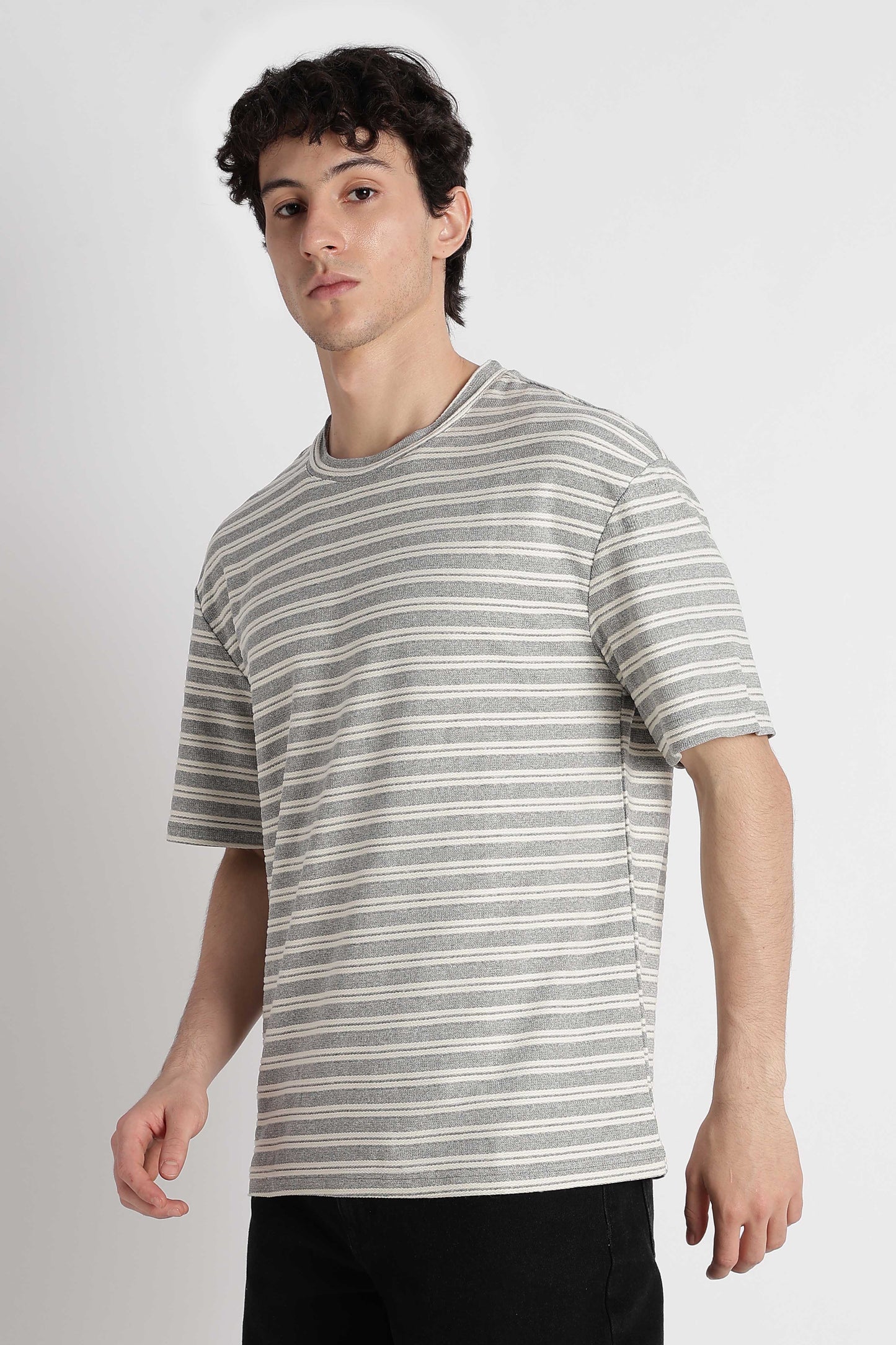 Comfortable Casual Wear T-shirt Grey