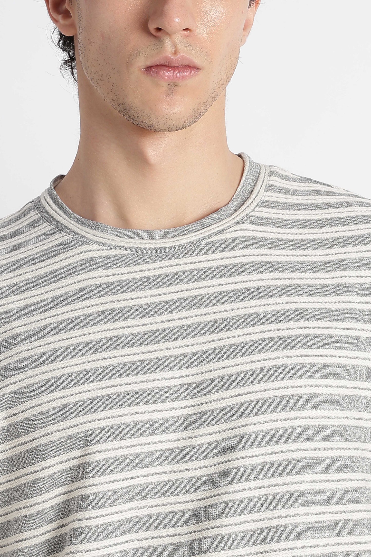 Comfortable Casual Wear T-shirt Grey