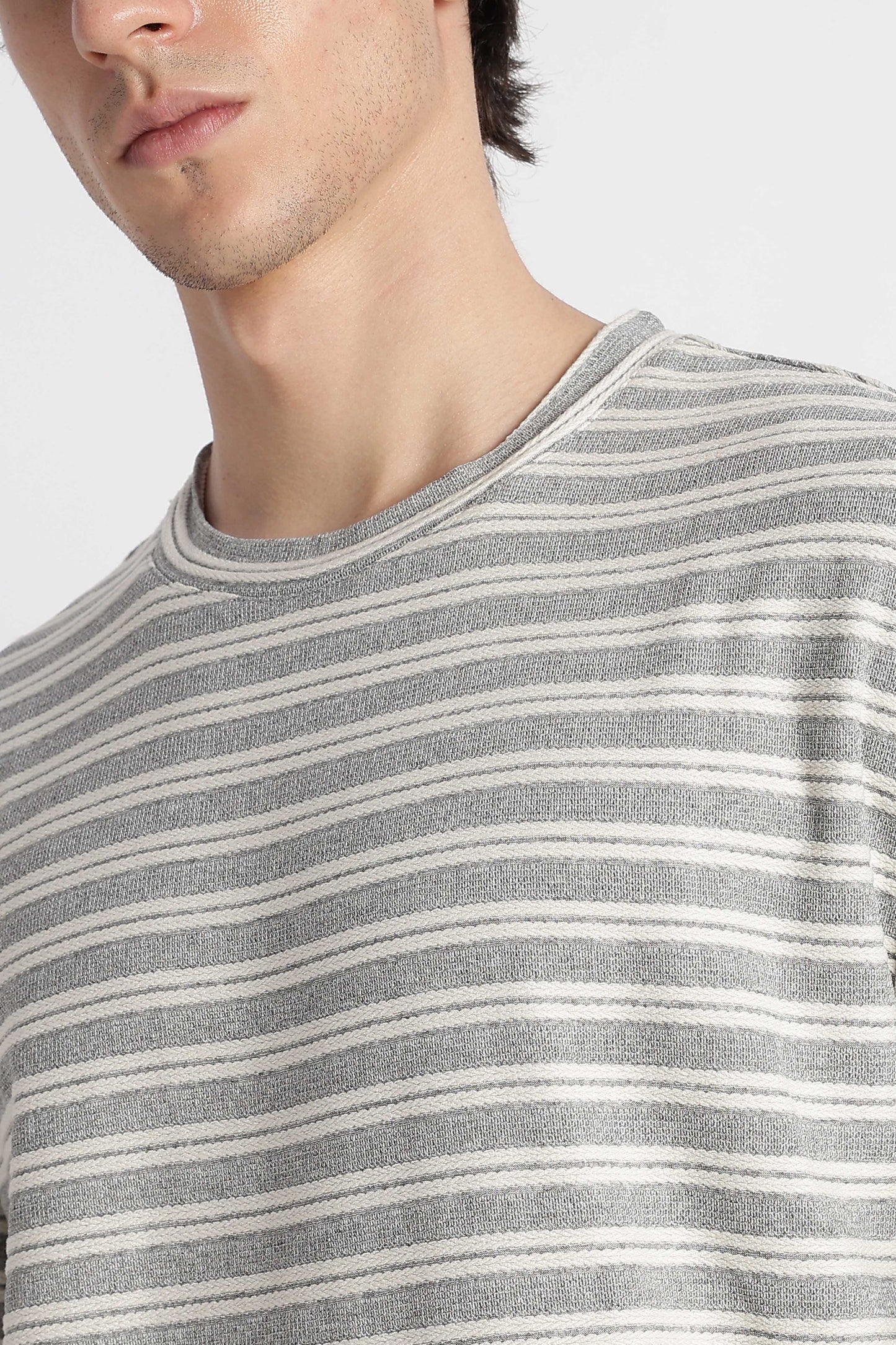 Comfortable Casual Wear T-shirt Grey
