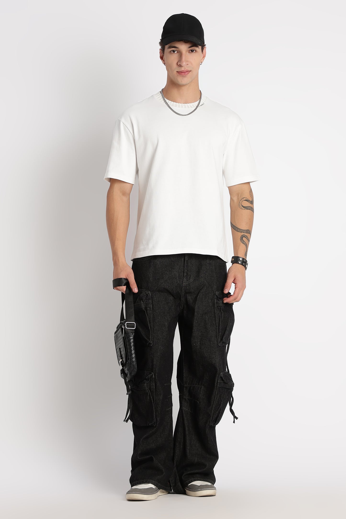Comfortable Everyday Wear Off White T-Shirt