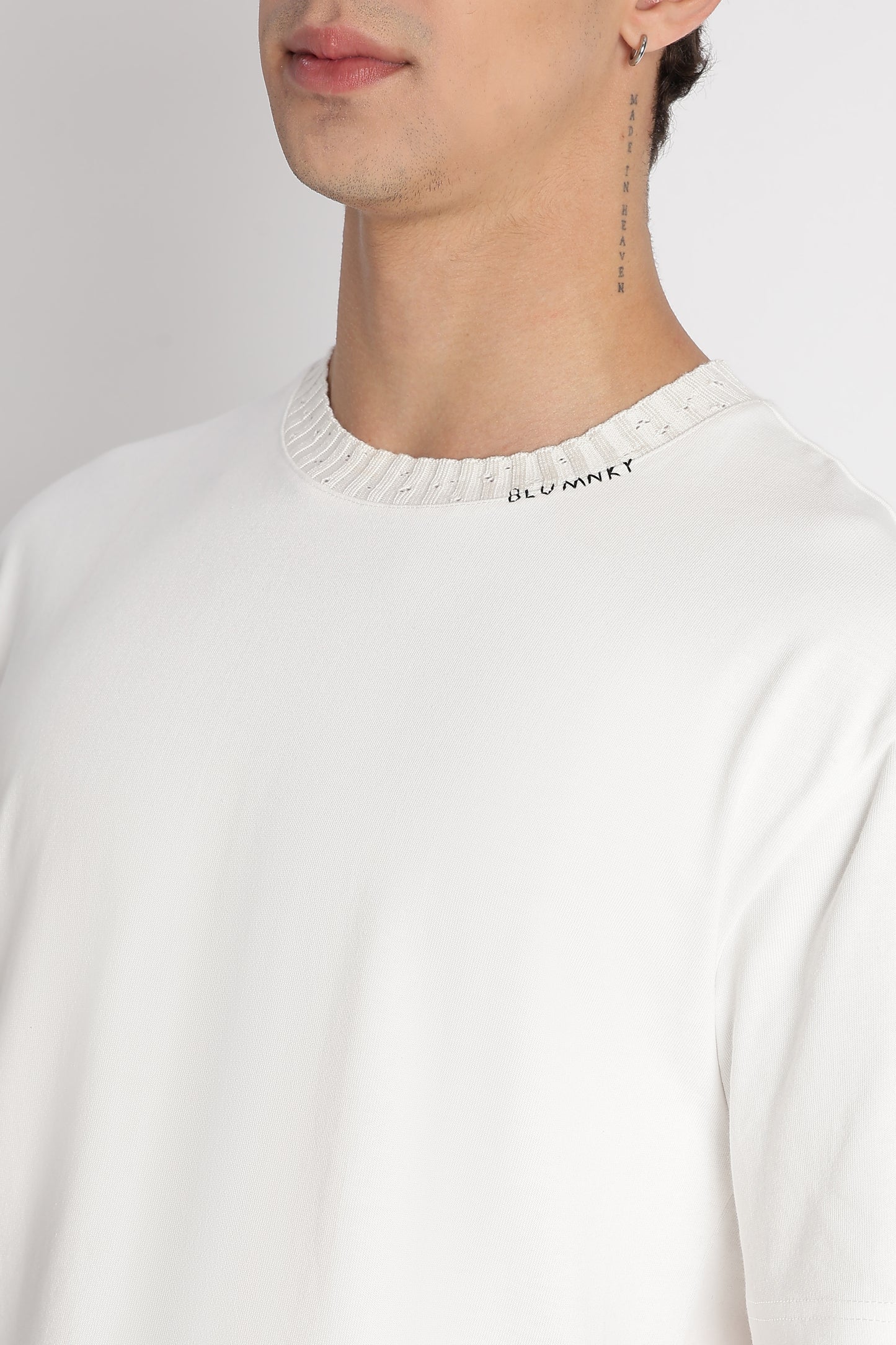 Comfortable Everyday Wear Off White T-Shirt