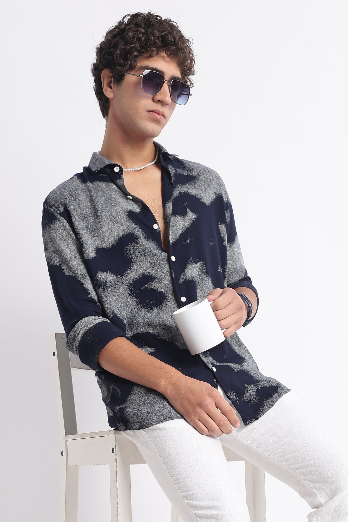 Modern Day Print Shirt Navy White