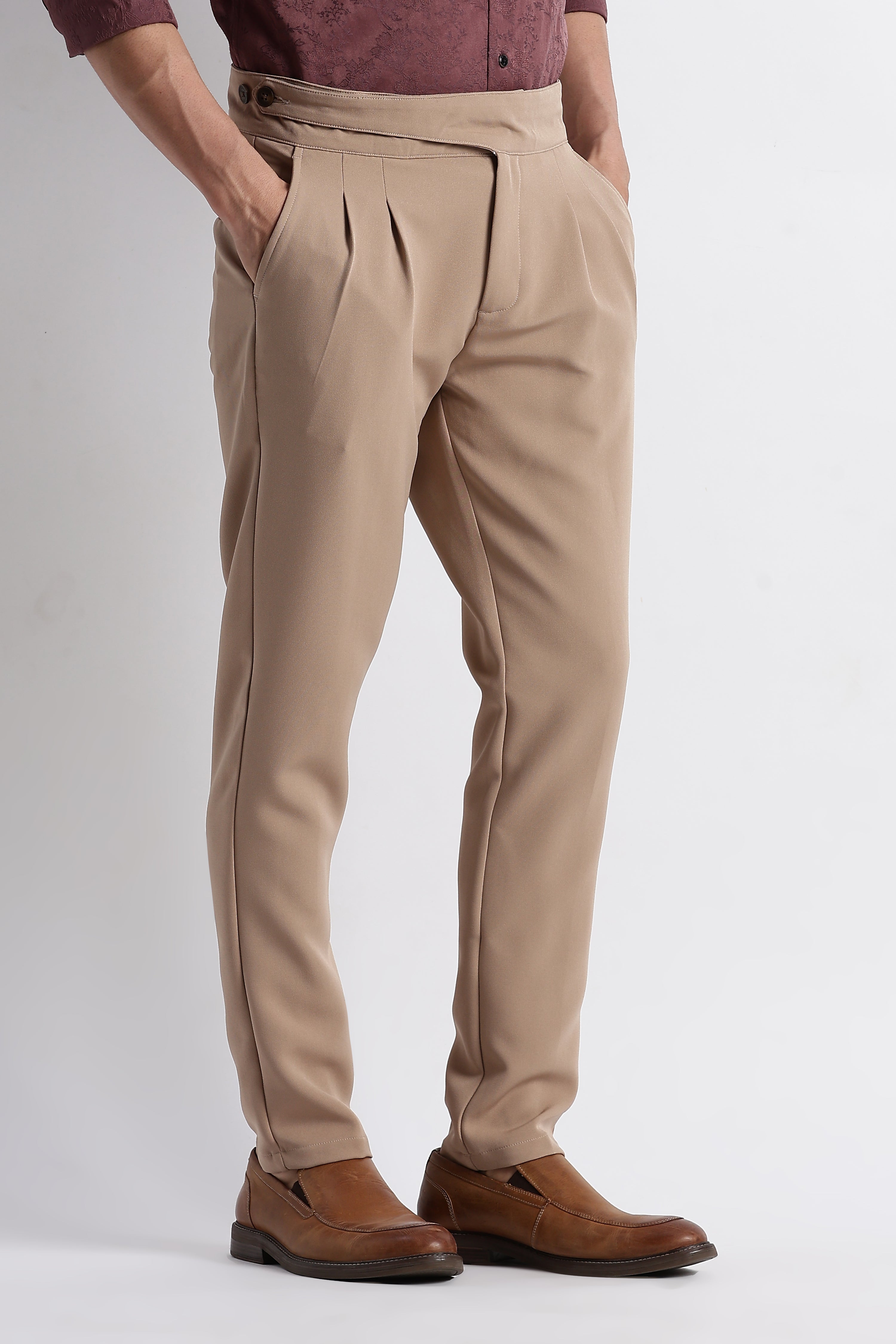 The Modern Gurkha Trousers Beige