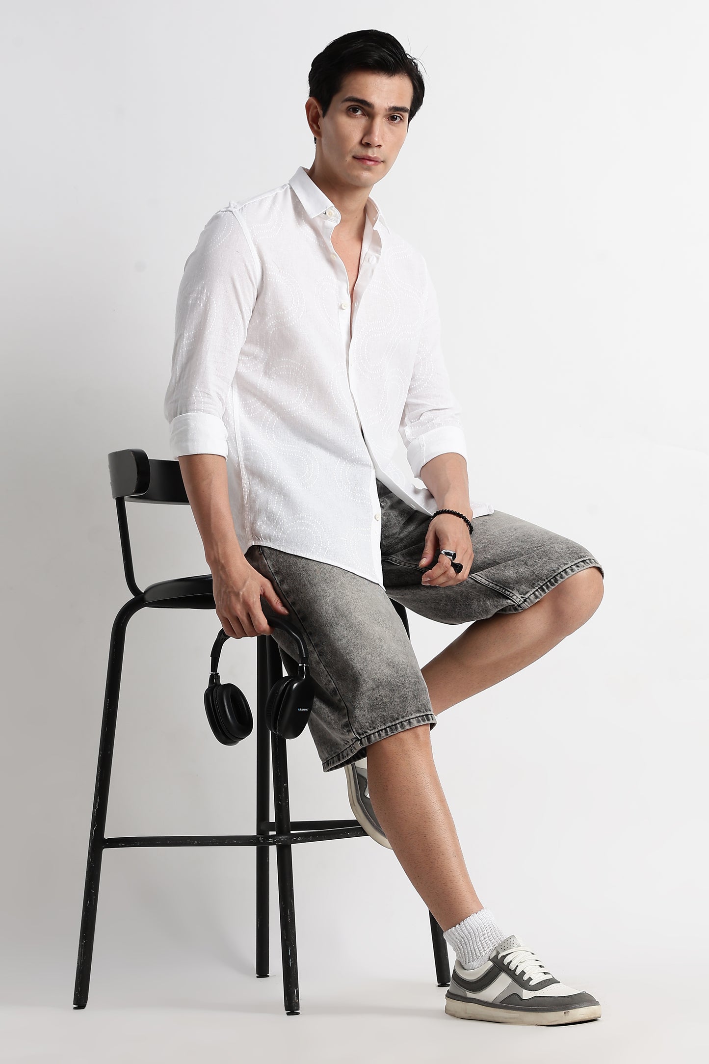 Minimal Embroidered Shirt White