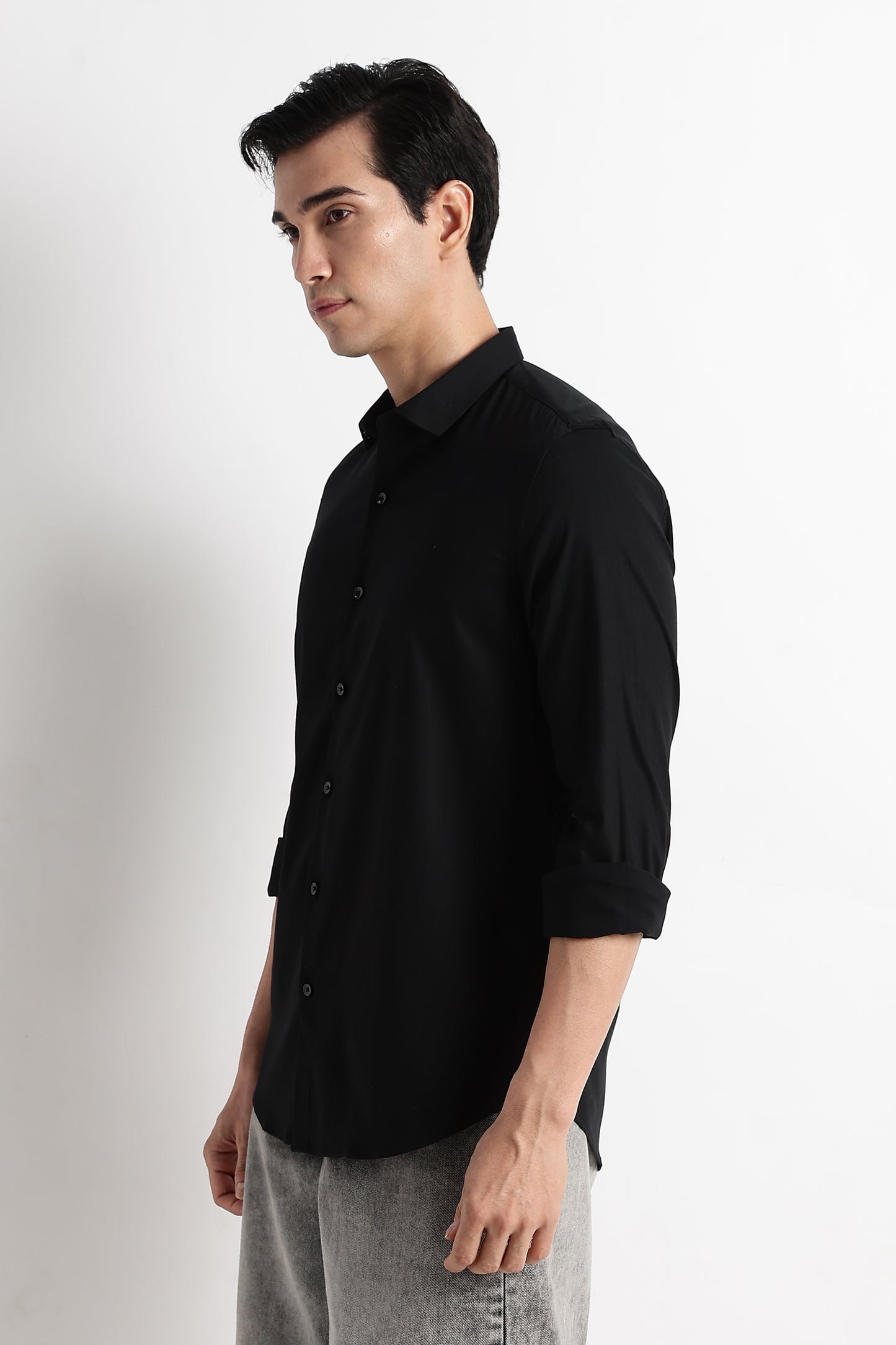The Modern Essential Poly-Lycra Shirt Black