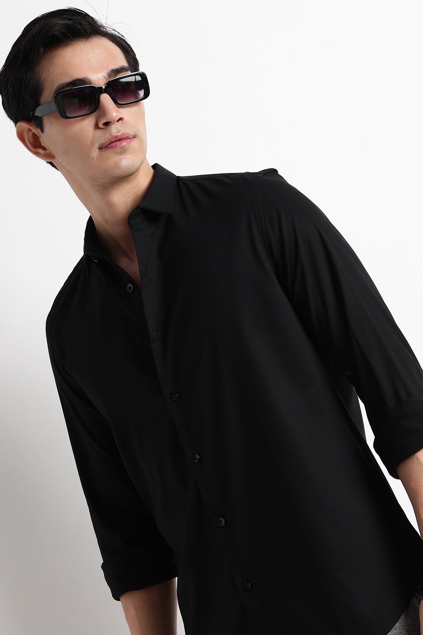 The Modern Essential Poly-Lycra Shirt Black