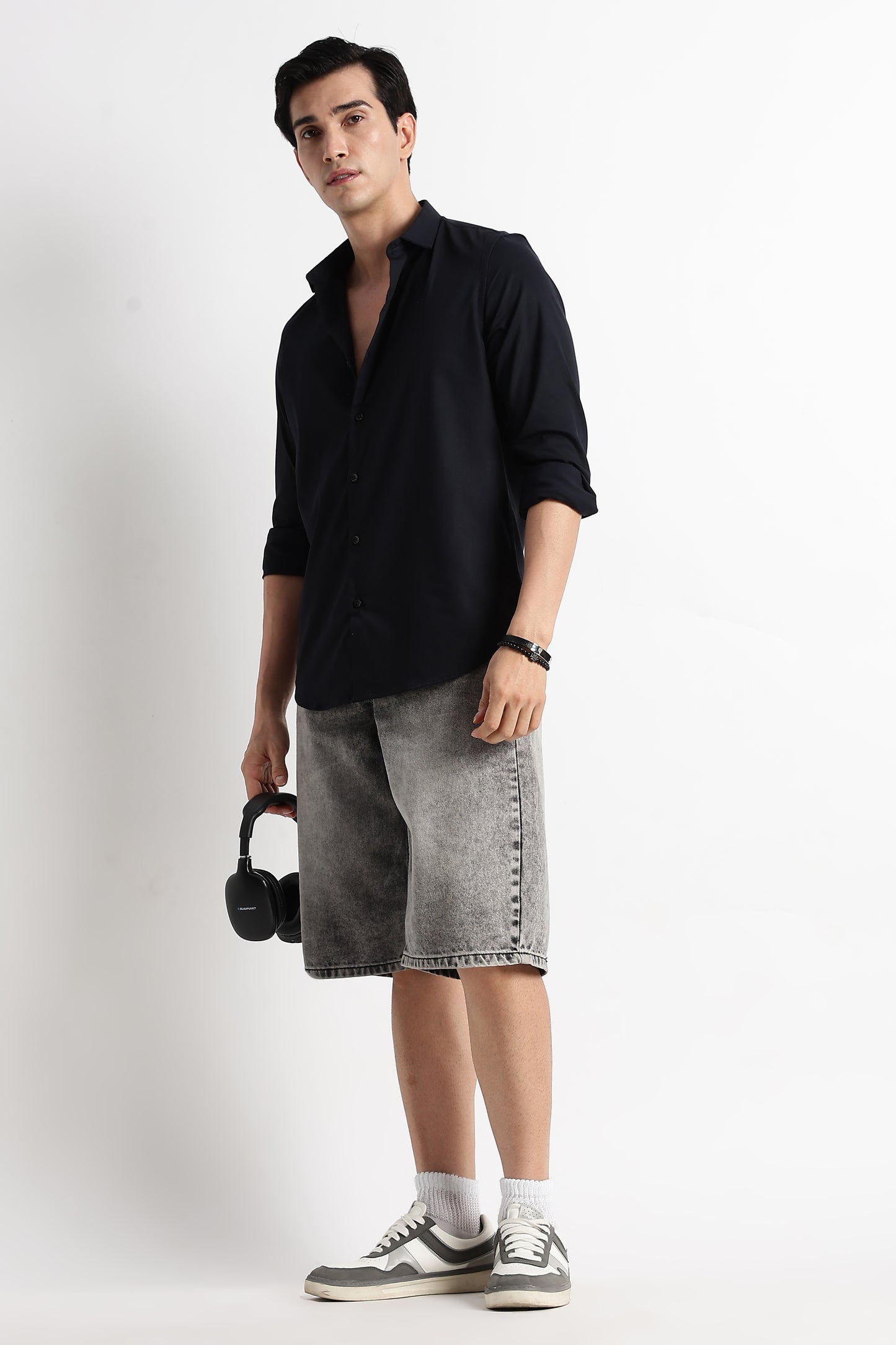 The Modern Essential Poly-Lycra Shirt Slate Black