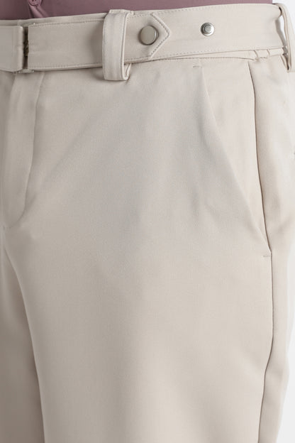 Modern Casual Trousers with Belt Detail Cream