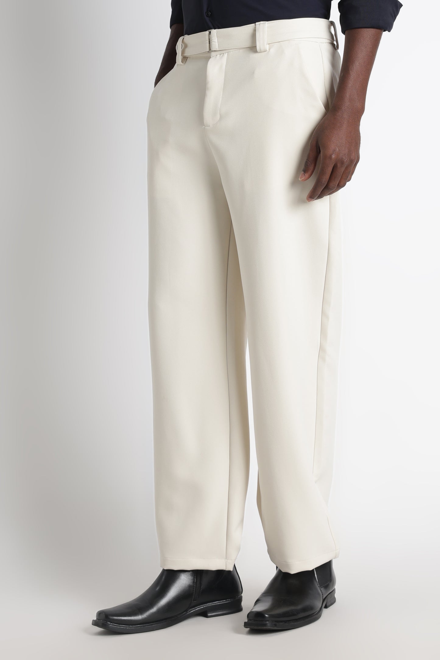 Modern Casual Trousers with Belt Detail Off White